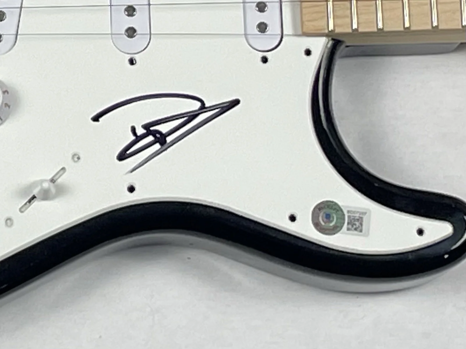 Dave Grohl Signed Autograph Electric Guitar Foo Fighters Nirvana Beckett COA, image 5