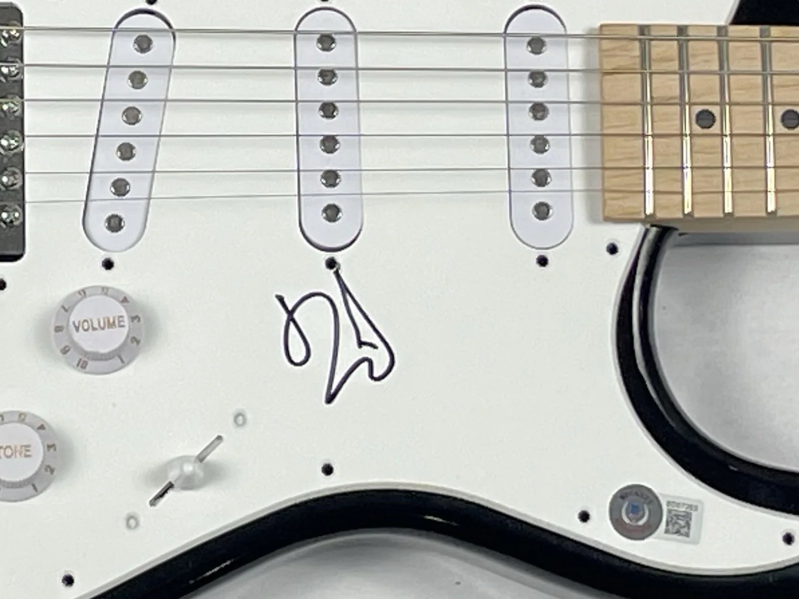 Dave Grohl Signed Autograph Electric Guitar Foo Fighters Nirvana Beckett COA, image 5