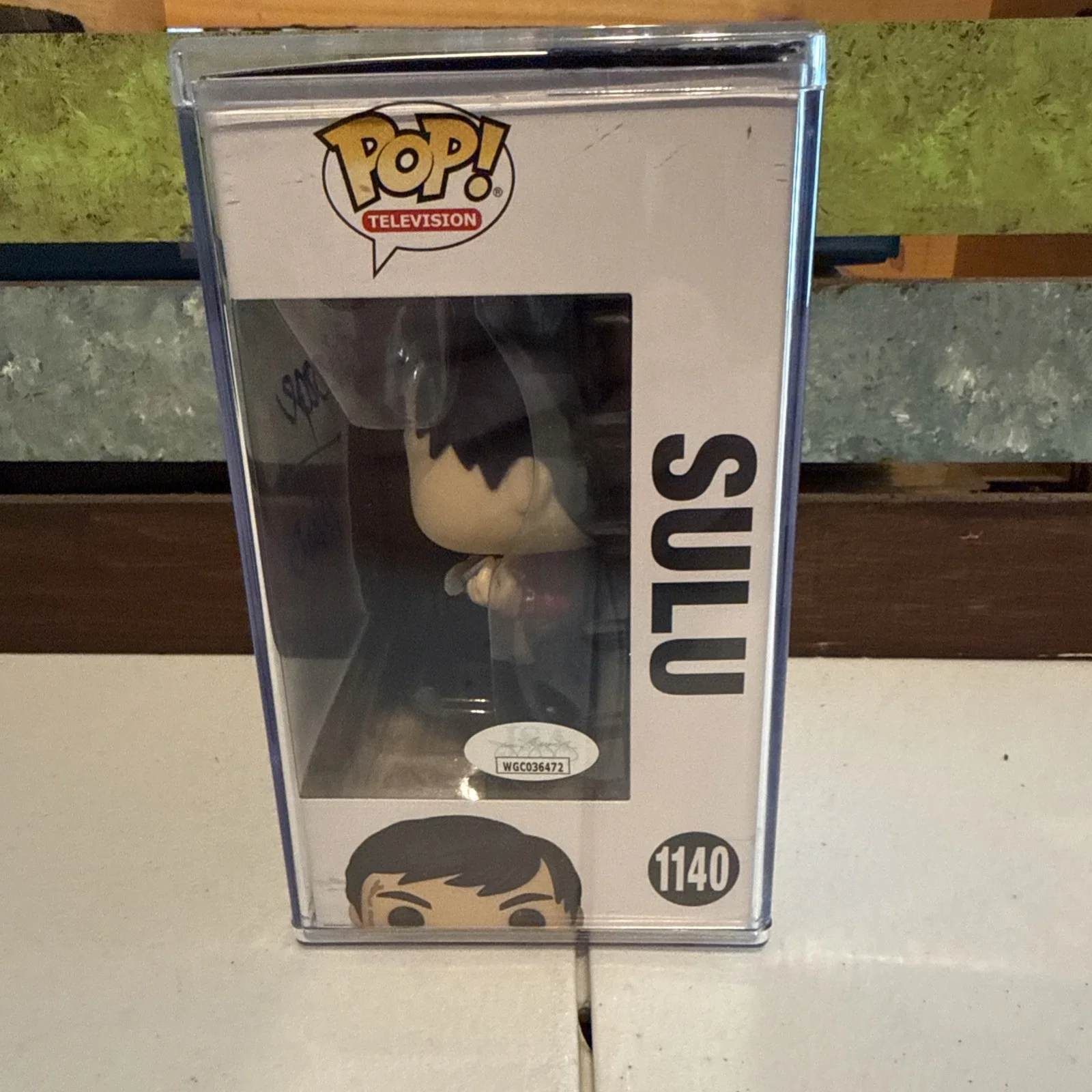 George Takei — GEORGE TAKEI SIGNED SULU FUNKO POP 1140 STAR TREK JSA WITNESSED W Hard Case, изображение 2