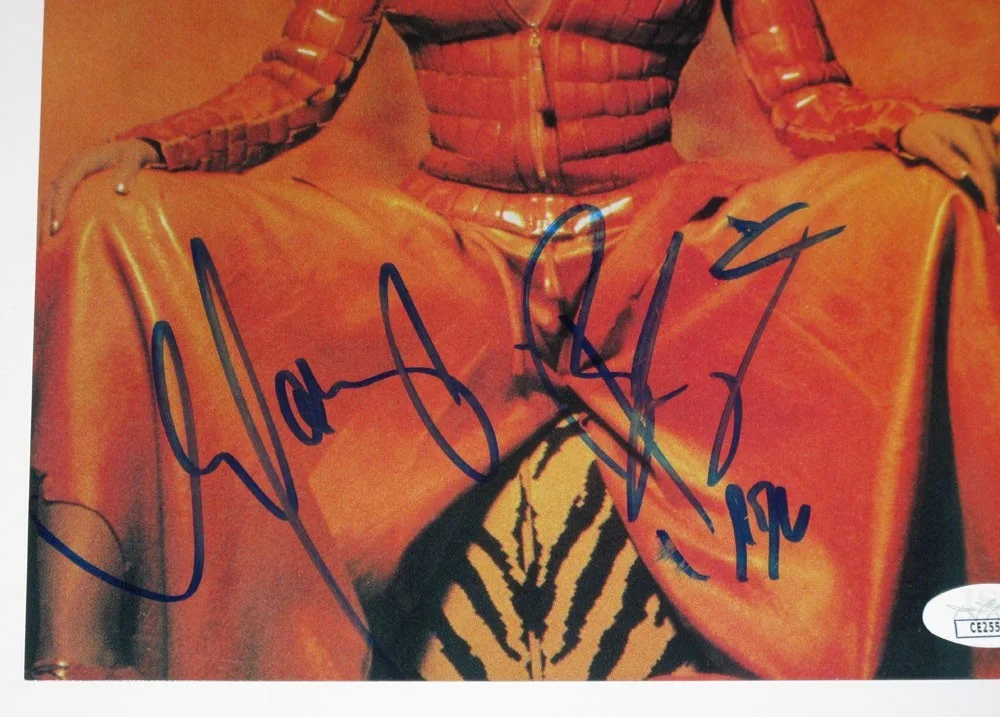 MARY J BLIGE — Mary J. Blige signed Autographed 8x10 Photo SEXY SINGER What's the 411 JSA COA, изображение 5