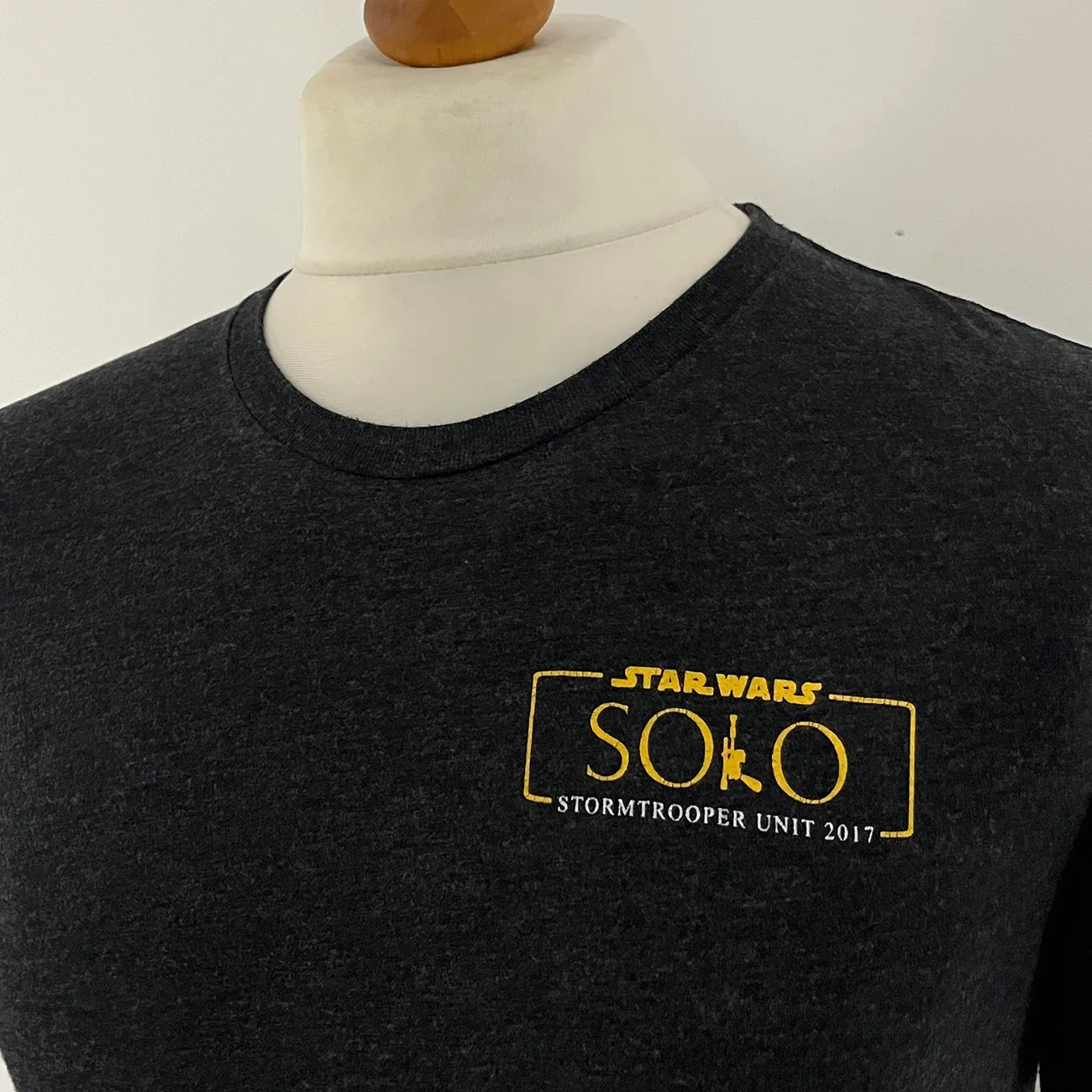 SOLO A STAR WARS STORY Cast & Crew T-Shirt M Stormtrooper Unit Movie Film Lucas, изображение 4