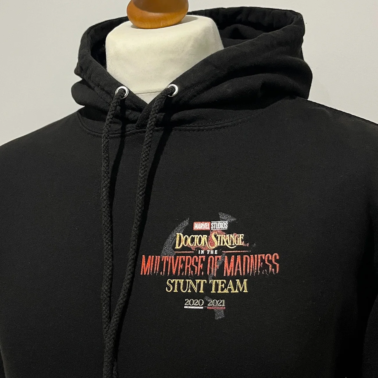 DR STRANGE Cast & Crew Hoodie S Stunt Dept Movie Marvel Studios Production Gift, image 3