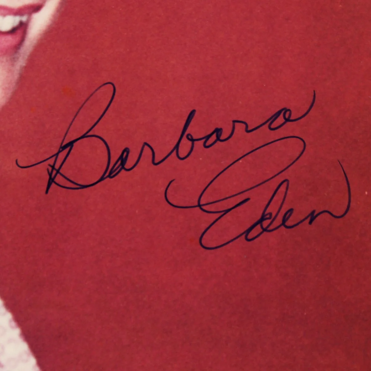Barbara Eden Signed Photo 8x10 - COA JSA, image 2