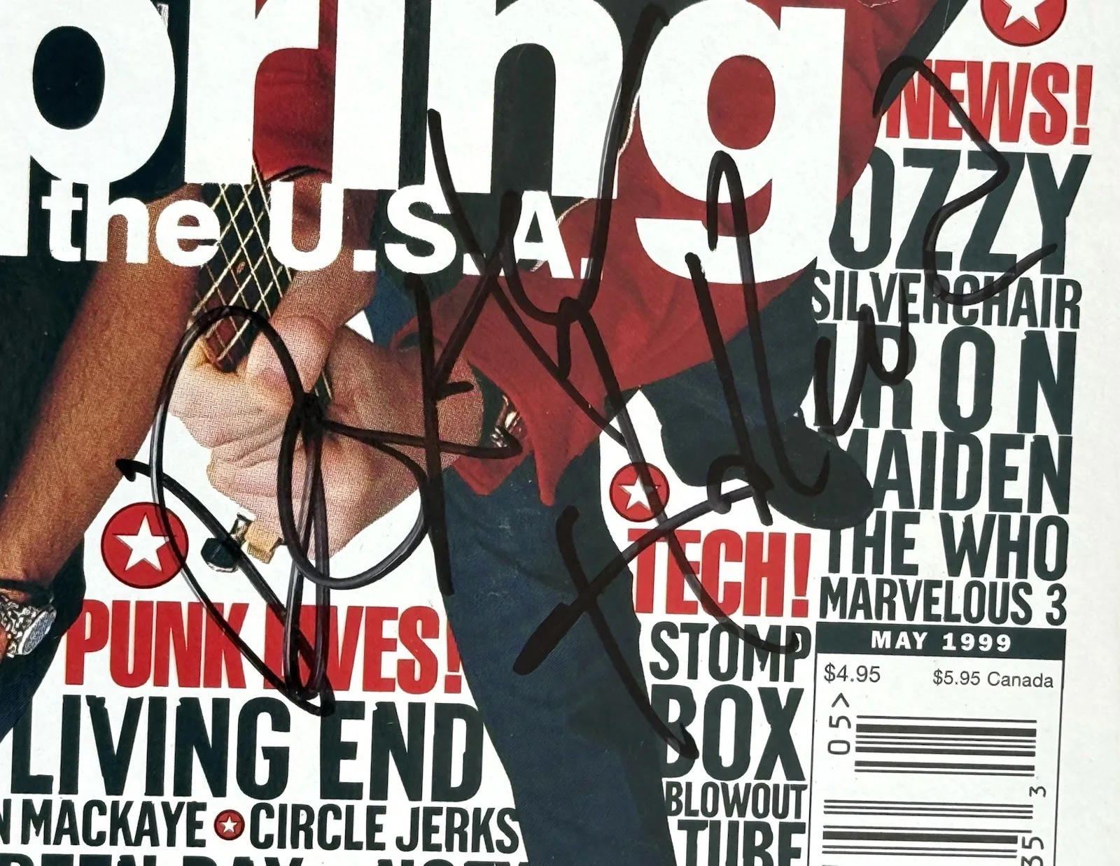 The Offspring signed Guitar World Magazine 1999 Noodles Dexter H. beckett coa, изображение 3