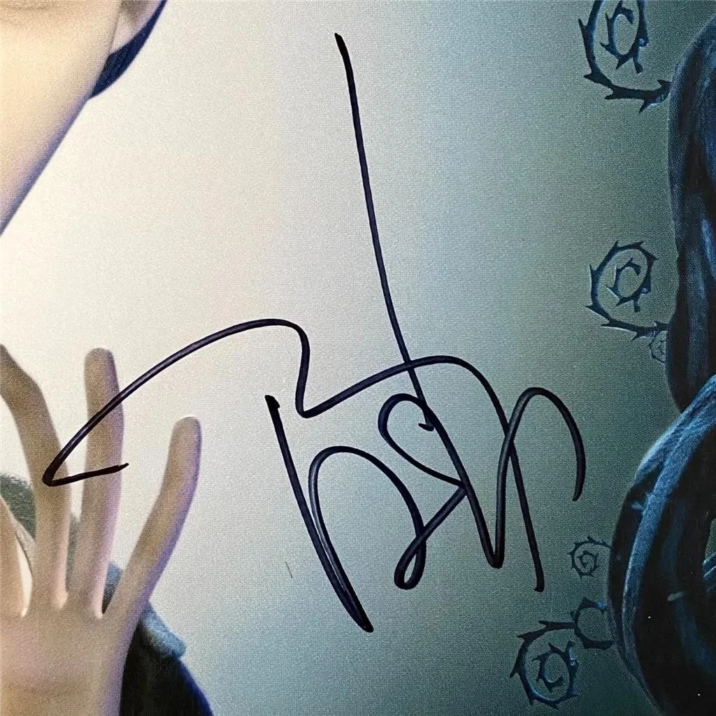 Johnny Depp signed Corpse Bride 11x17 Poster Photo autograph ~ Beckett BAS, изображение 2
