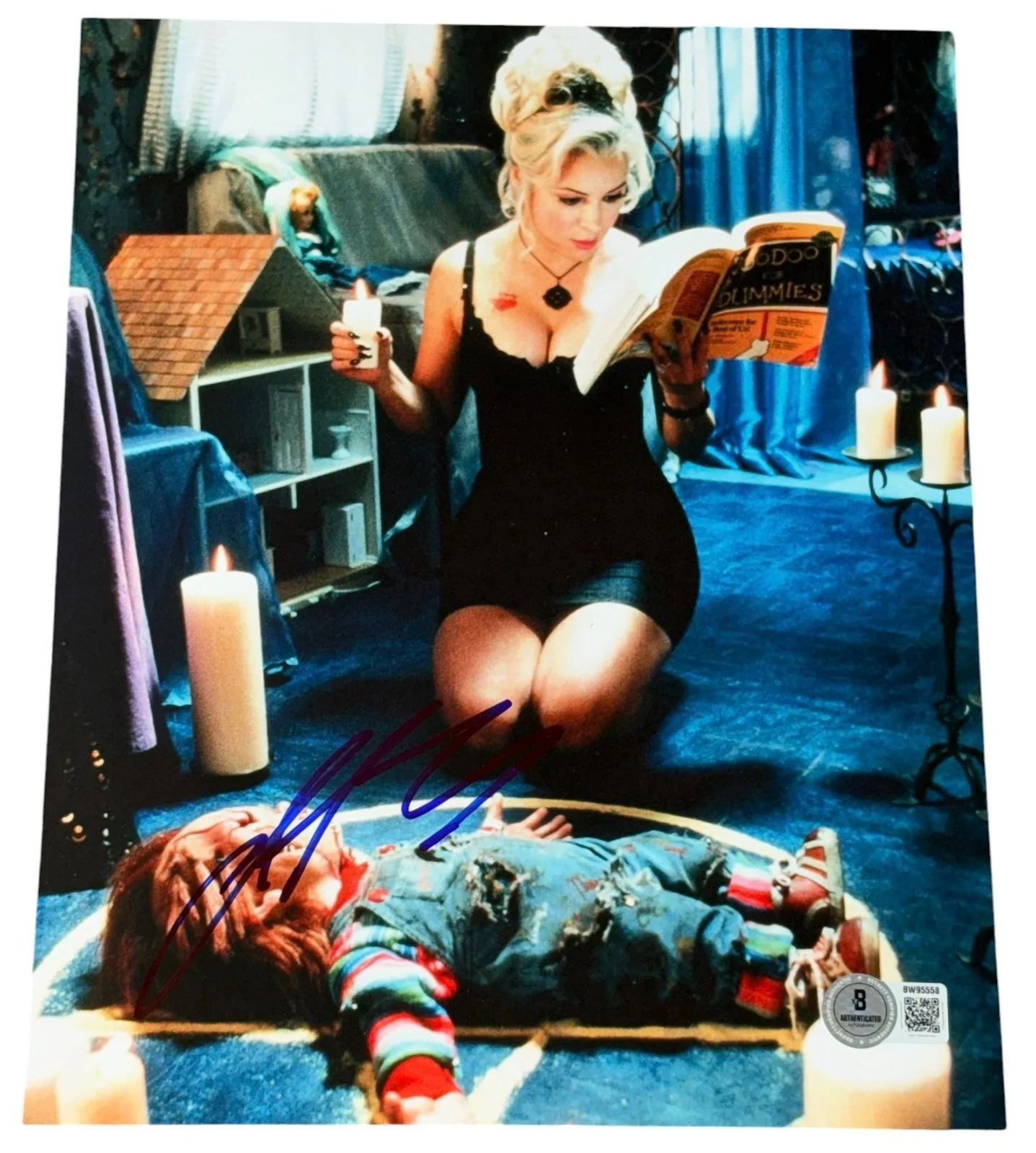 Jennifer Tilly — Jennifer Tilly Signed Autograph 8x10 Photo Bride of Chucky Authentic Beckett BAS