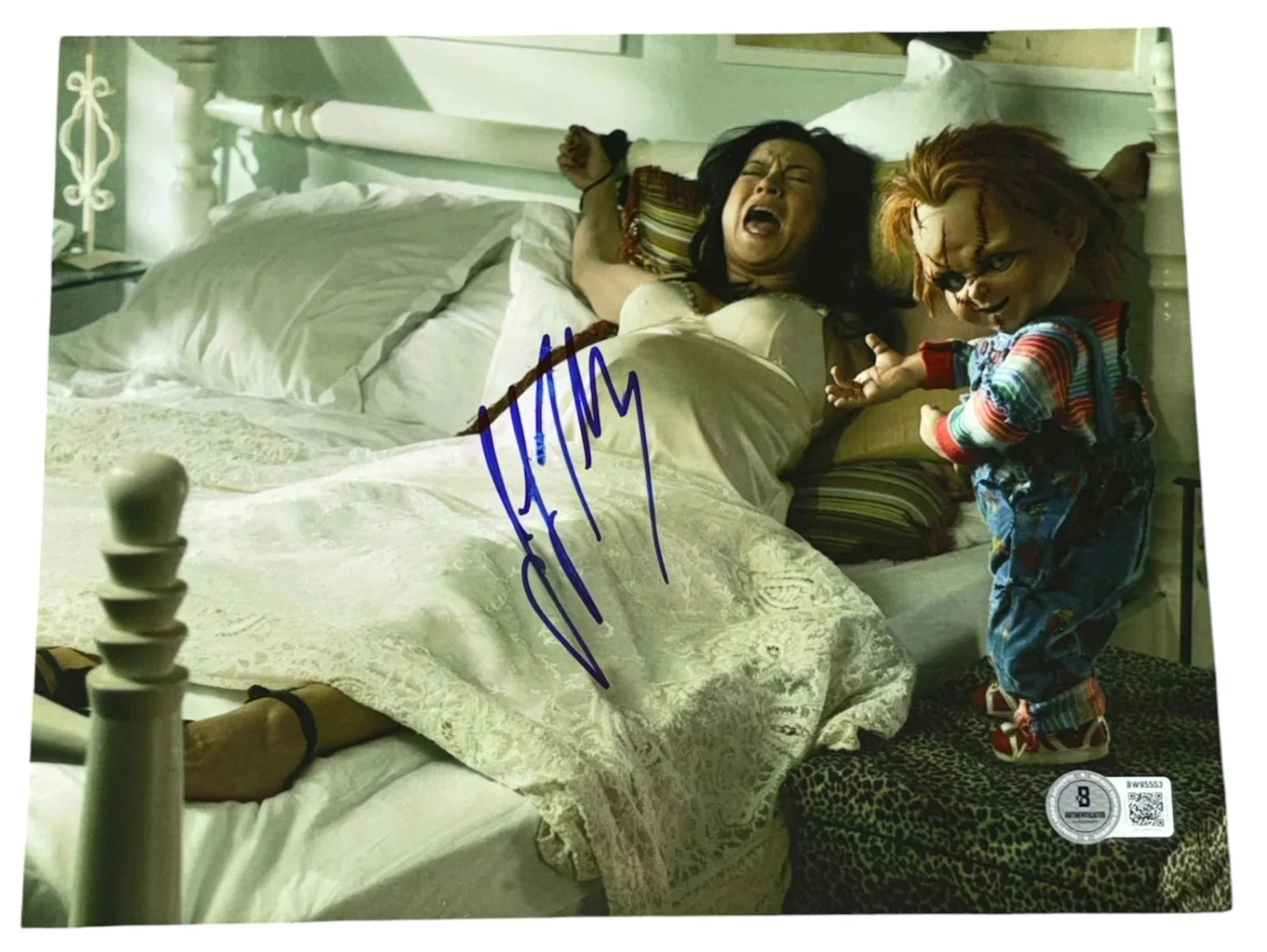 Jennifer Tilly — Jennifer Tilly Signed Autograph 8x10 Photo Bride of Chucky Authentic Beckett BAS