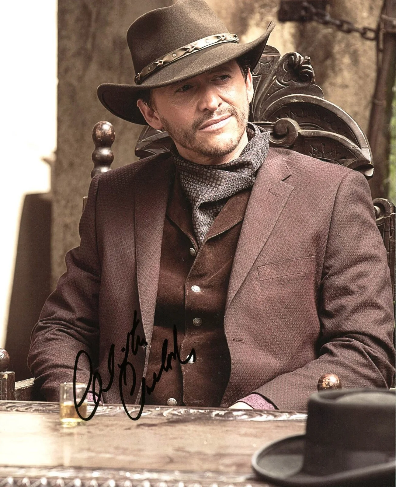 Clifton Collins Jr — Clifton Collins Jr. Westworld Authentic Signed 8X10 Photo BAS #B13191, изображение 3