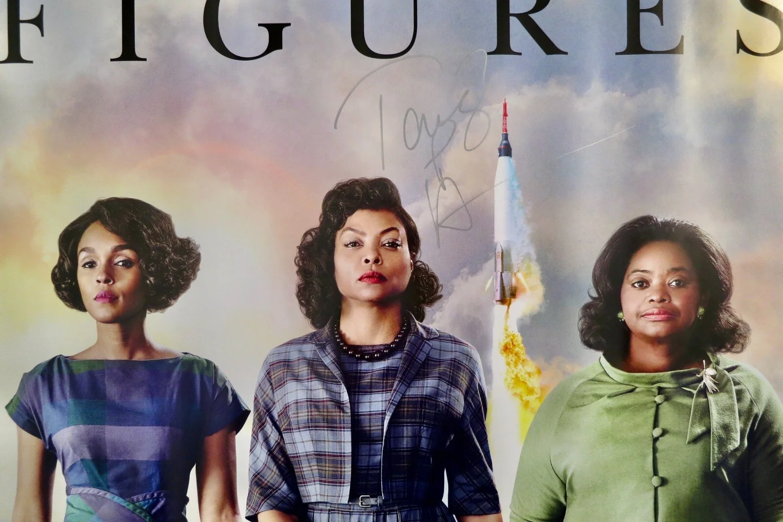 RARE - SIGNED by 4 - HIDDEN FIGURES 2016 Movie Poster - NASA - Black Interest, image 2