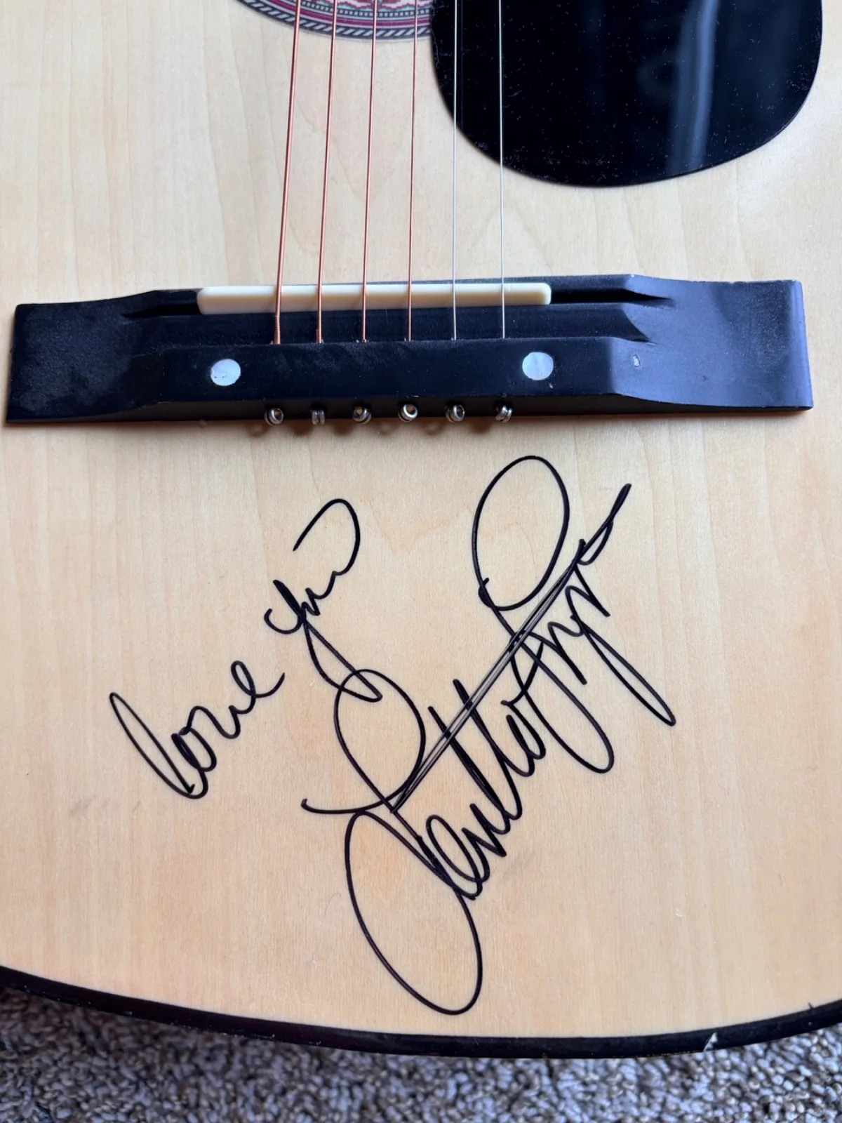 Guitar signed by Loretta Lynn, image 2