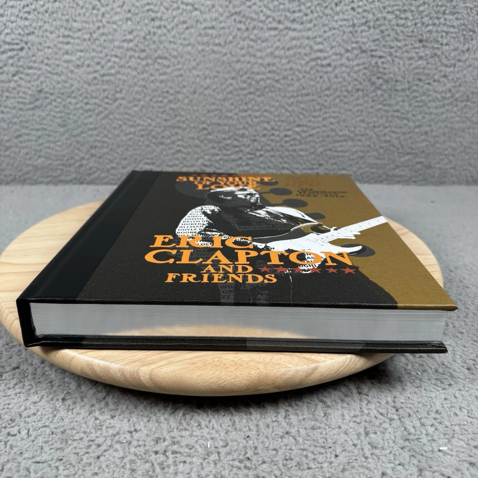 Eric Clapton and Friends Sunshine of Your Love Genesis Book Signed Collector 909, изображение 4
