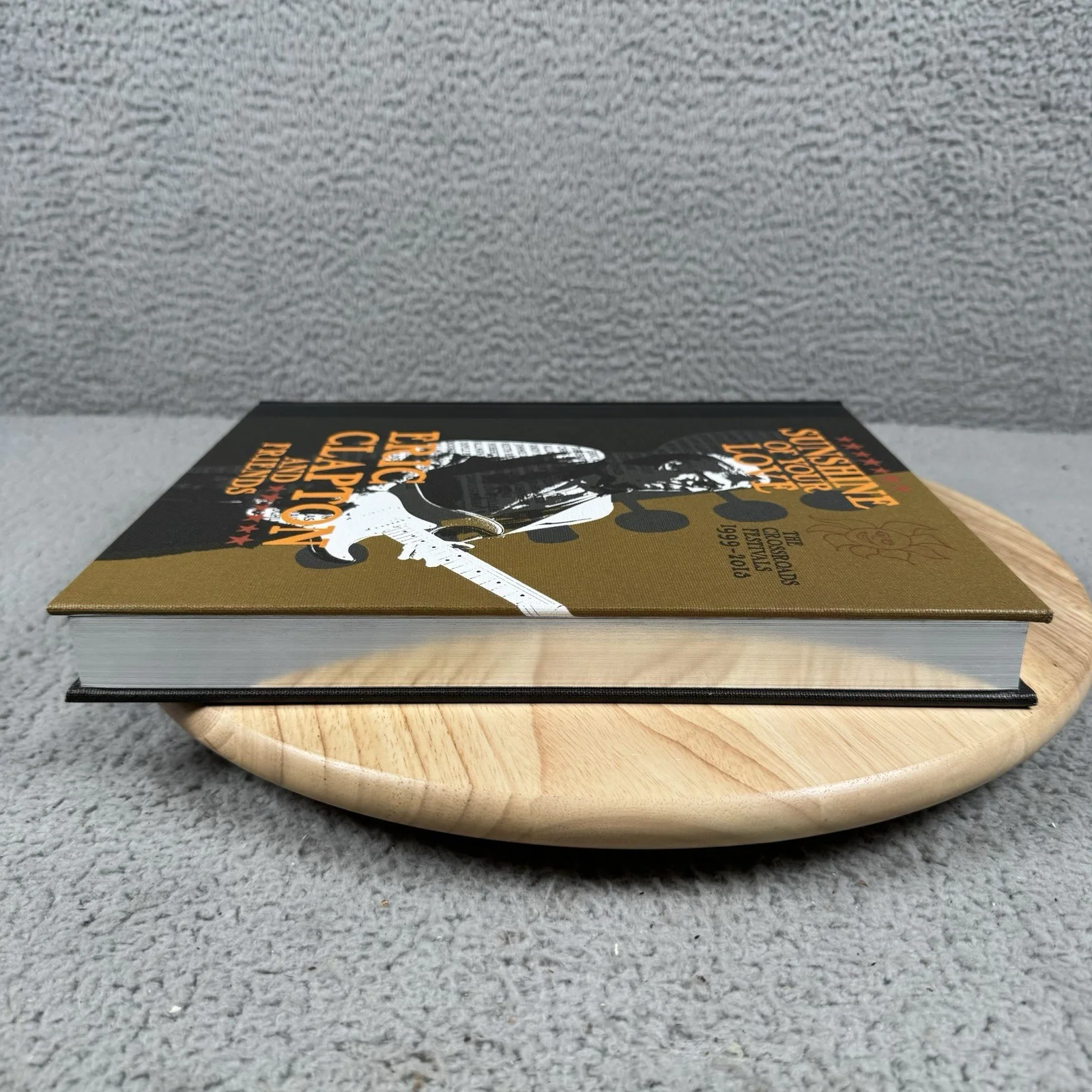 Eric Clapton and Friends Sunshine of Your Love Genesis Book Signed Collector 909, изображение 5