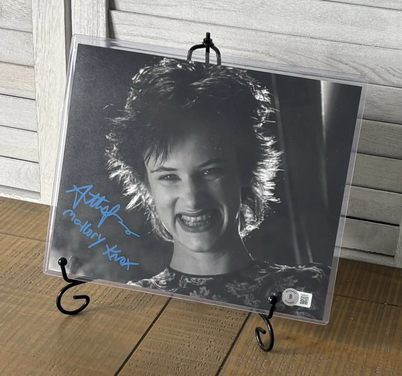 Juliette Lewis — Juliette Lewis Signed Mallory Knox Photo 8x10 - Beckett Witnessed Authentic, изображение 4