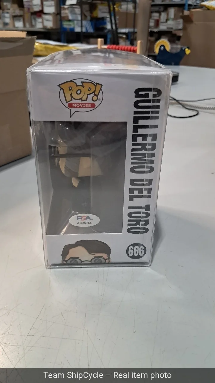 GUILLERMO DEL TORO — GUILLERMO DEL TORO SIGNED AUTOGRAPH DIRECTOR 666 FUNKO POP PSA DNA G2U, изображение 3