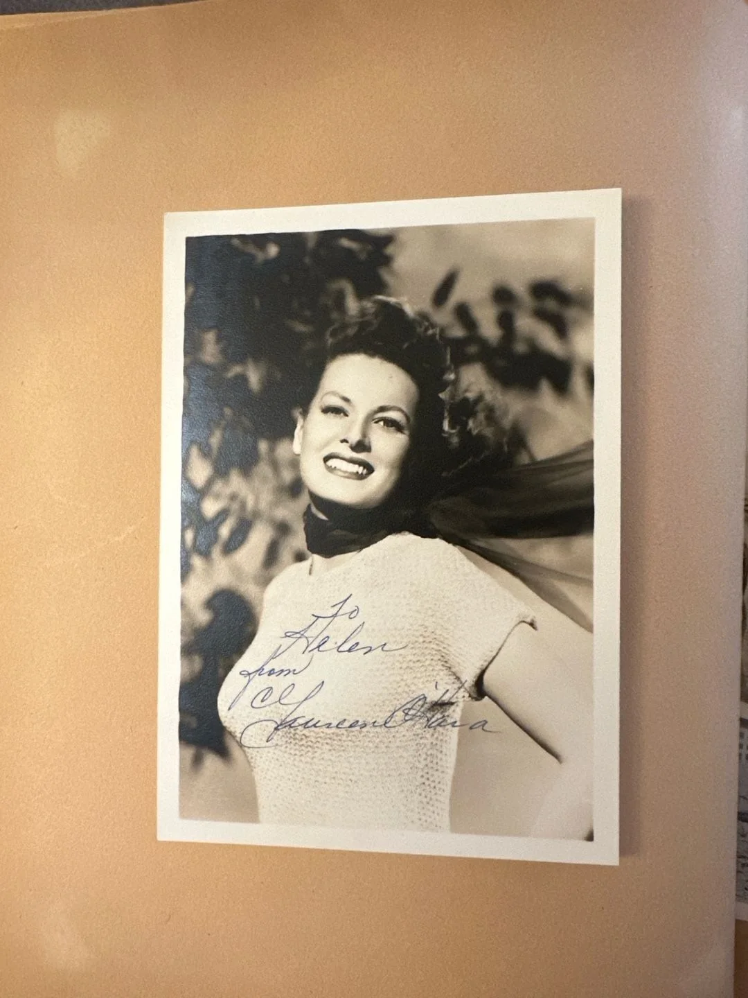 Maureen O'Hara — Maureen O'Hara Signed Vintage Black and White Publicity Photograph Autographed