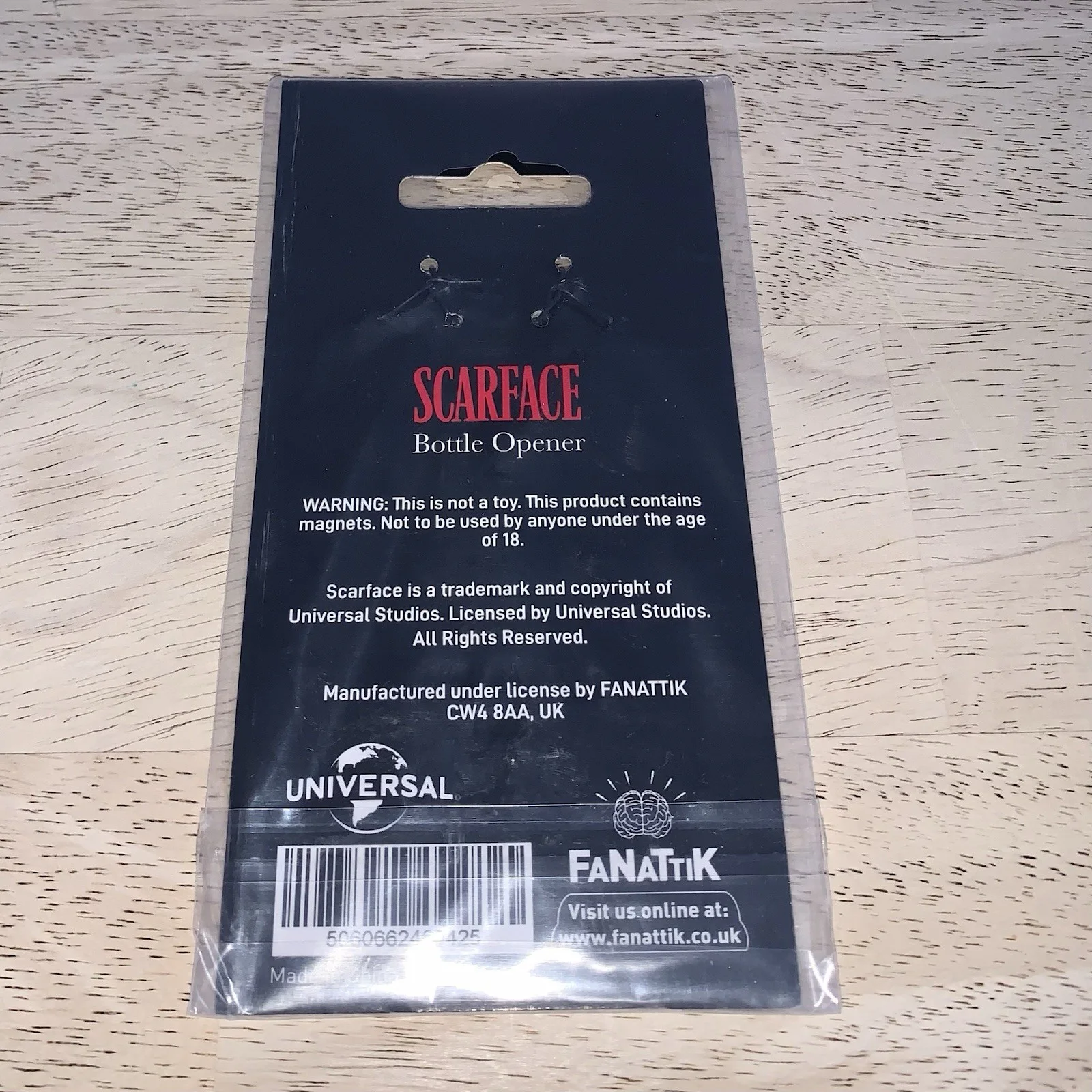 Scarface Say Hello To My Little Friend Magnetic Bottle Opener Fanattik, изображение 2