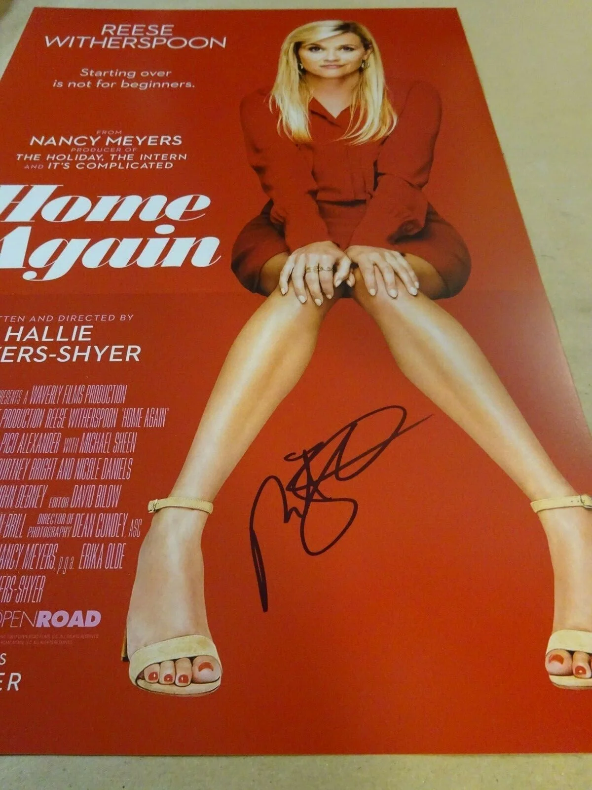 Reid Scott — Signed REID SCOTT Autographed HOME AGAIN 12"x18" Photo BECKETT BAS COA, изображение 4