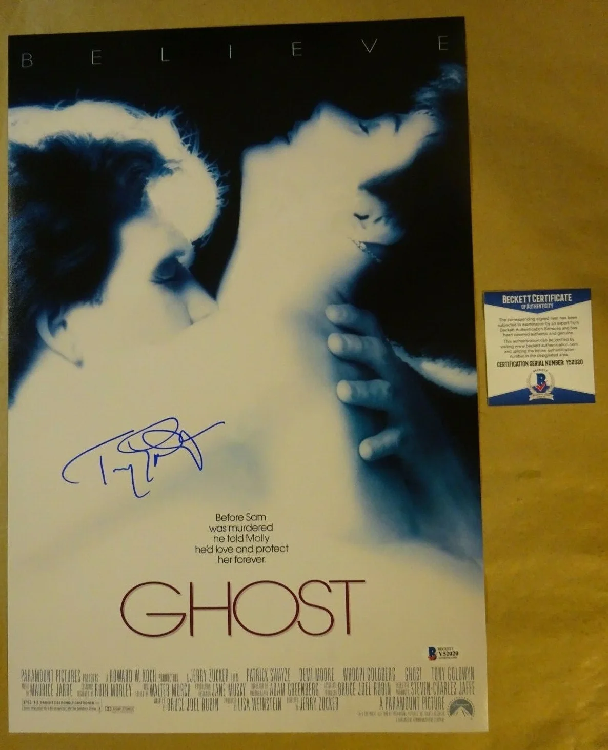 Tony Goldwyn — Signed TONY GOLDWYN Autographed GHOST 12"x18" Photo BECKETT BAS COA