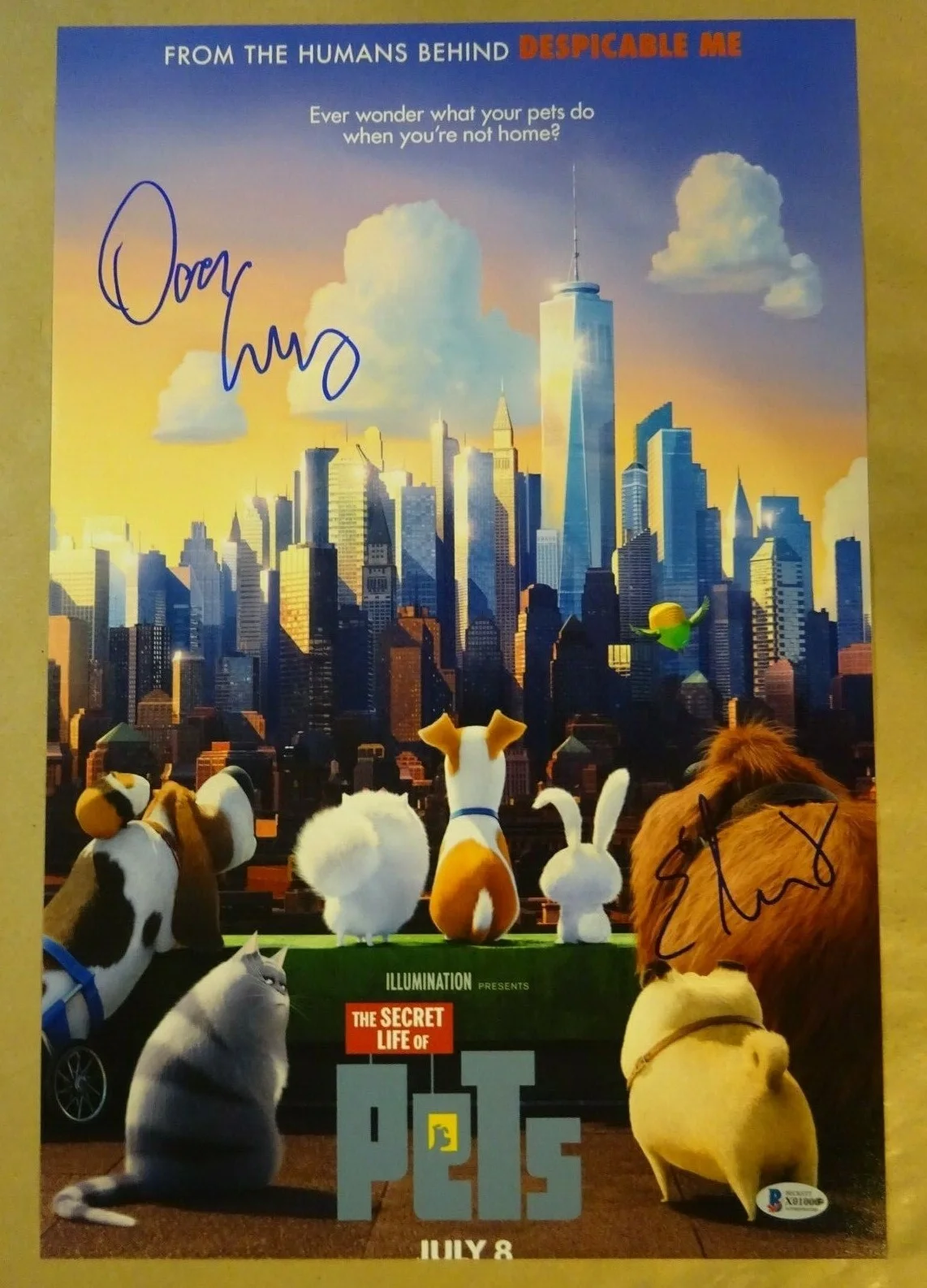 Dana Carvey & Eric Stonestreet — Signed STONESTREET CARVEY Autographed SECRET LIFE OF PETS 12"x18" Photo BAS COA