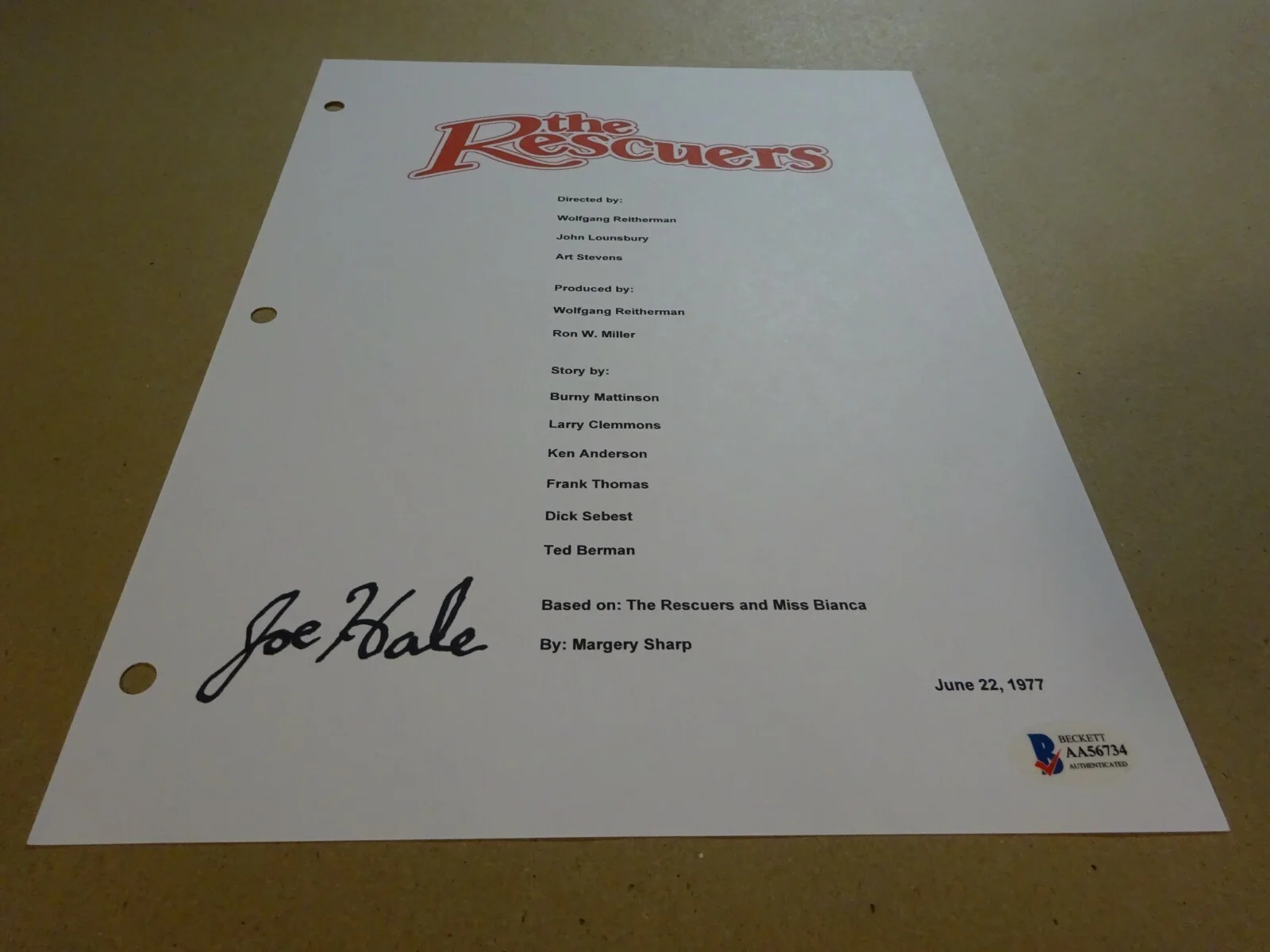 Joe Hale — Autographed JOE HALE Signed THE RESCUERS Script Cover BECKETT BAS COA, image 3
