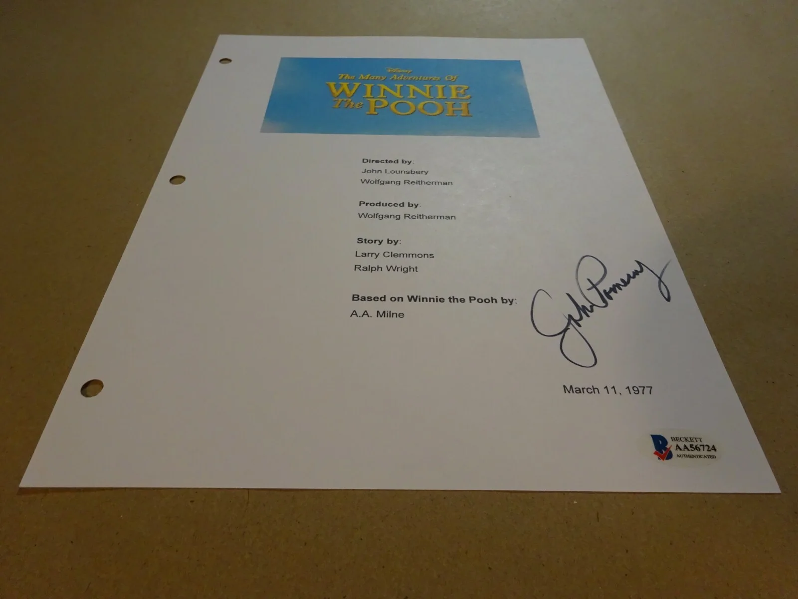 John Pomeroy — Autographed JOHN POMEROY Signed WINNIE THE POOH Script Cover BECKETT BAS COA, image 3