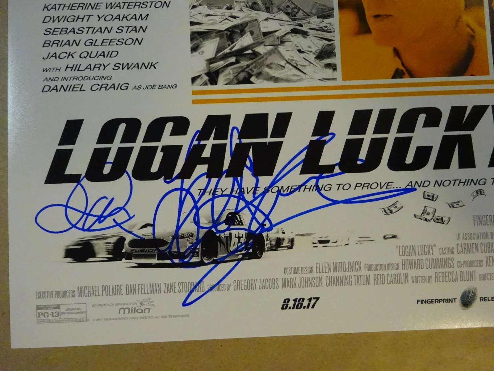 Jack Quaid, LeAnn Rimes — Signed JACK QUAID LEANN RIMES - LOGAN LUCKY 12"x18" Photo BECKETT BAS COA, image 3