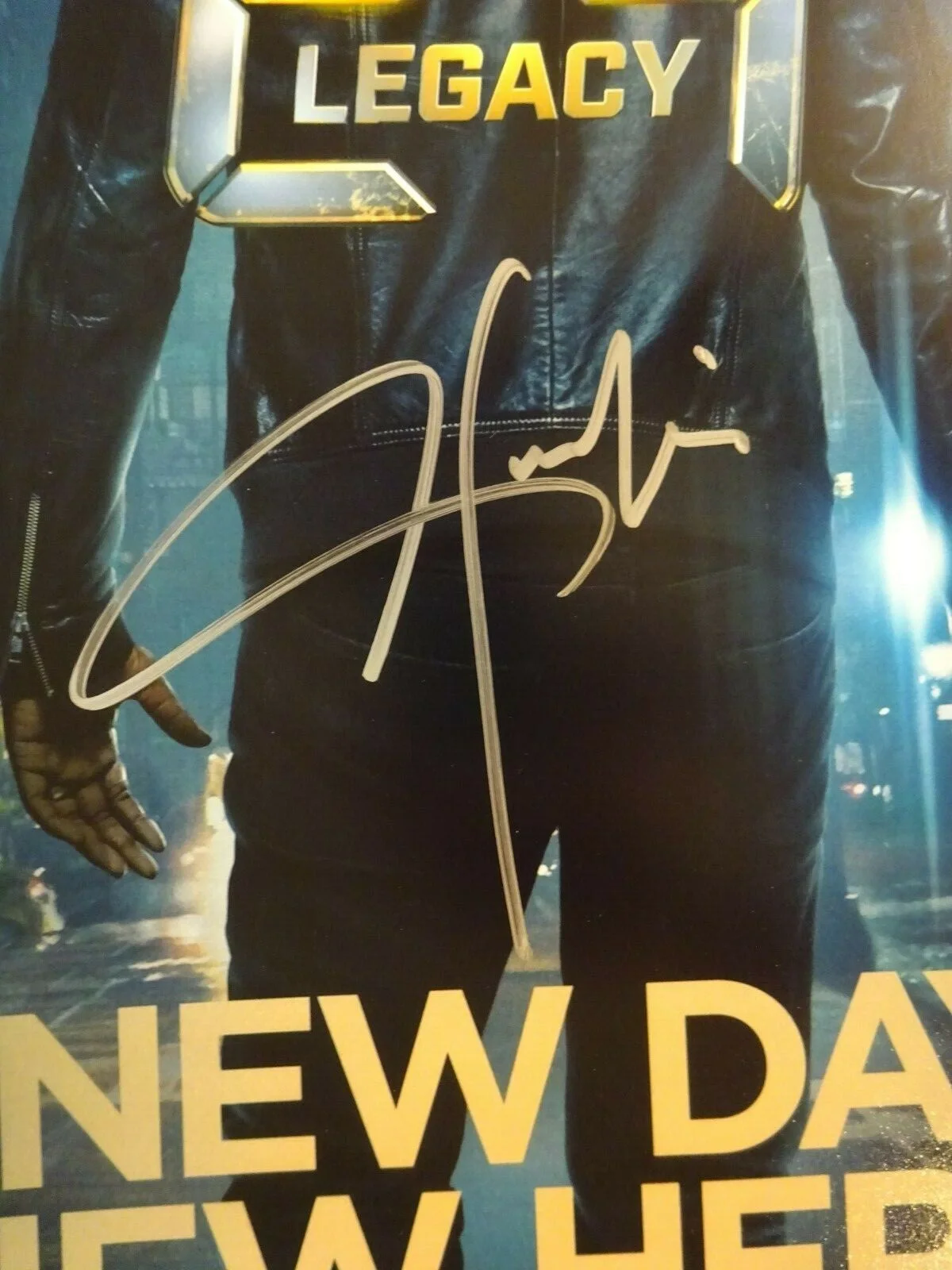 Corey Hawkins — Signed COREY HAWKINS Autographed 24 LEGACY 12"x18" Photo BECKETT BAS COA, image 3