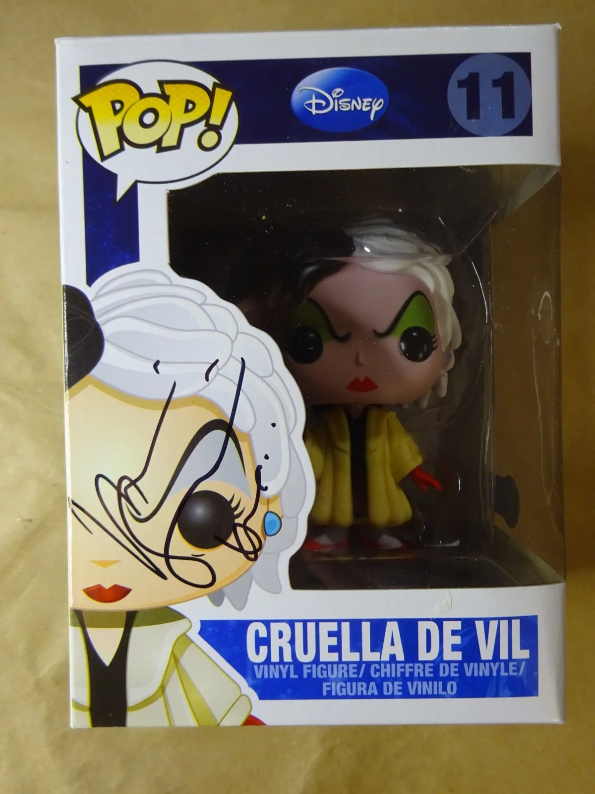 Victoria Smurfit — Signed Victoria Smurfit Disney Cruella De Vil Once Upon A Time Funko Pop BAS COA