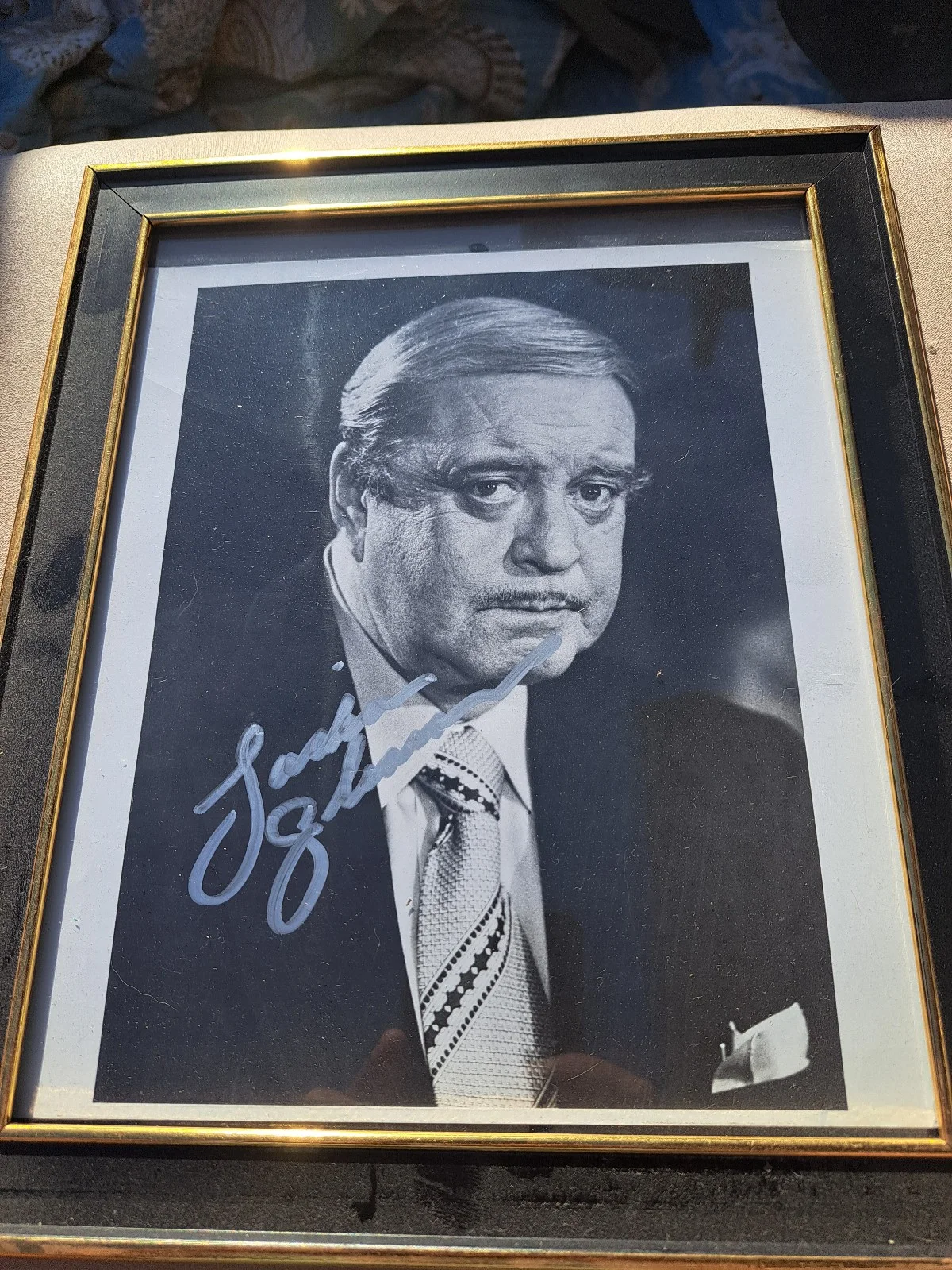Jackie Gleason — Jackie Gleason Signed Original Framed TV Photo Autographed Memorabilia RARE