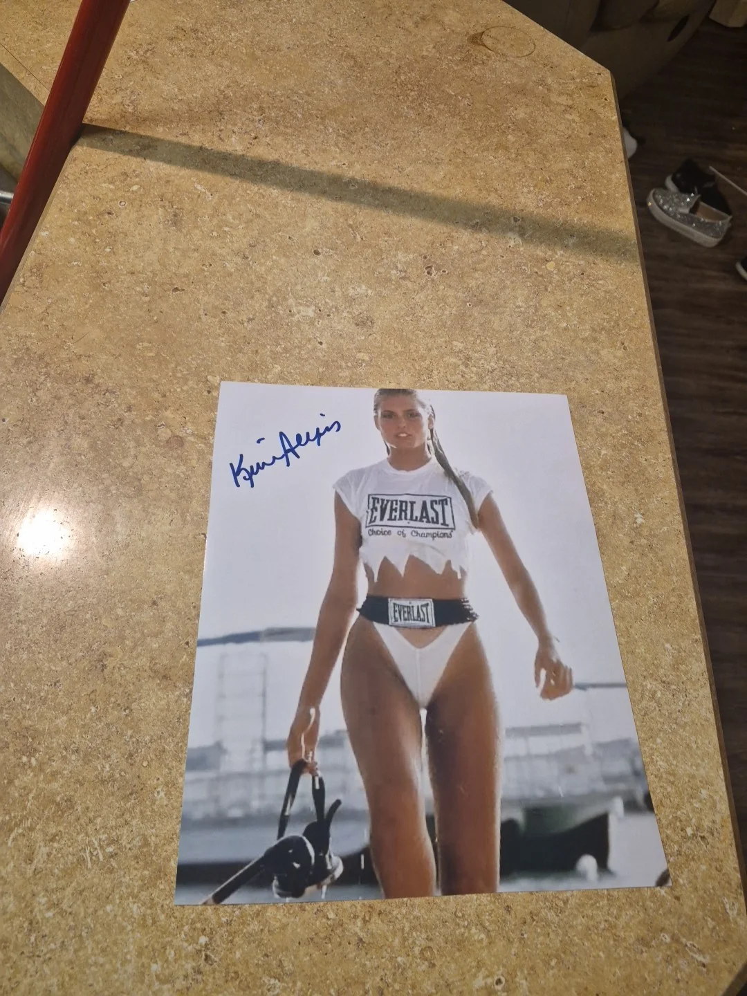 Kim Alexis — Kim Alexis Super Model Actress Signed Sexy 8x10 Photo