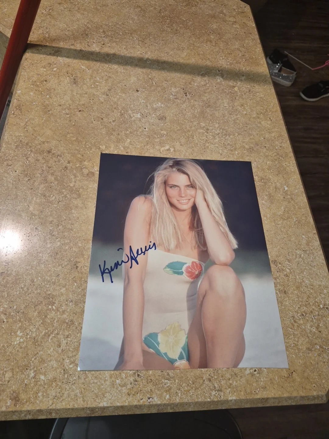 Kim Alexis — Kim Alexis Super Model Actress Signed Sexy 8x10 Photo