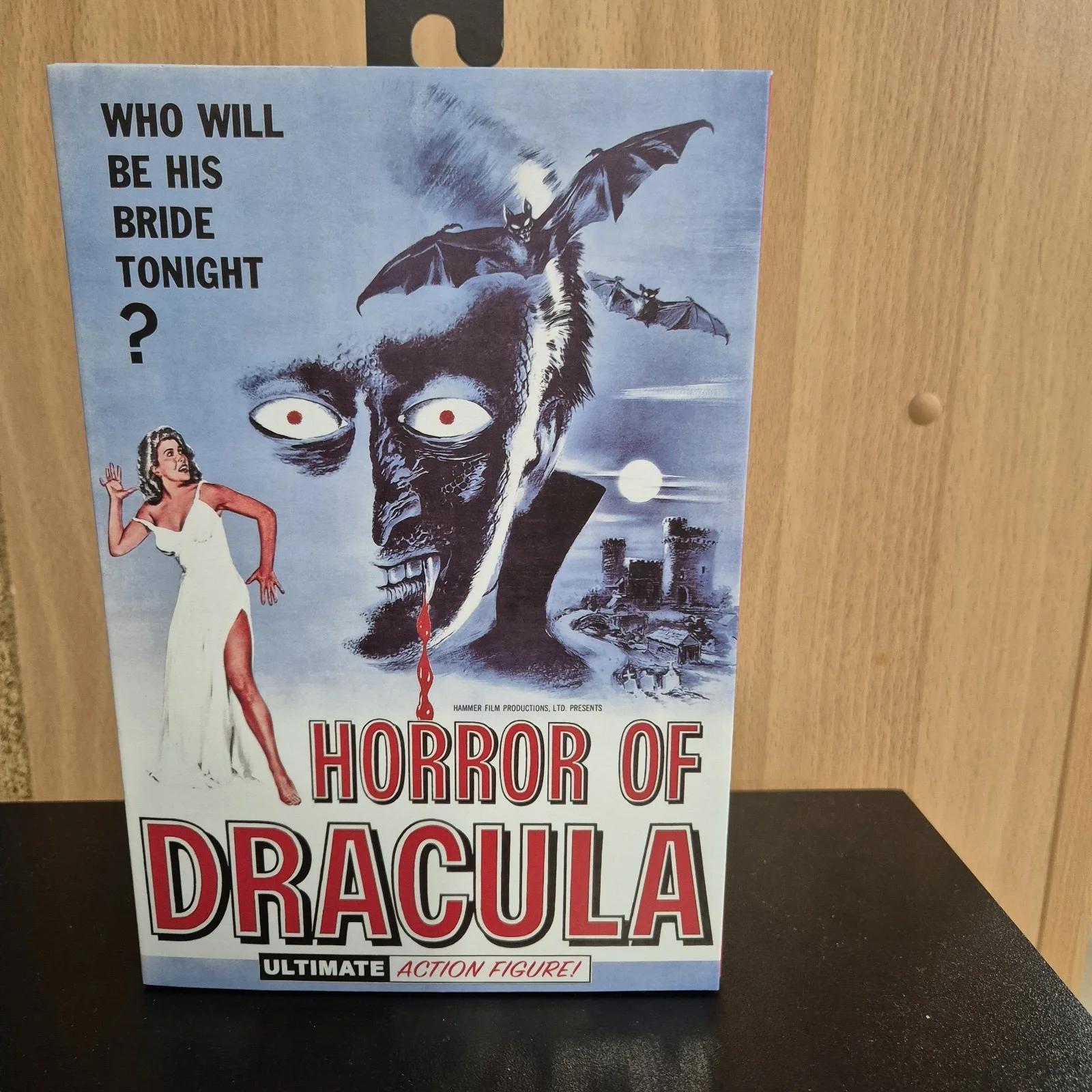 NECA Horror of Dracula Ultimate Count Dracula 7" Action Figure Hammer MIB, image 3