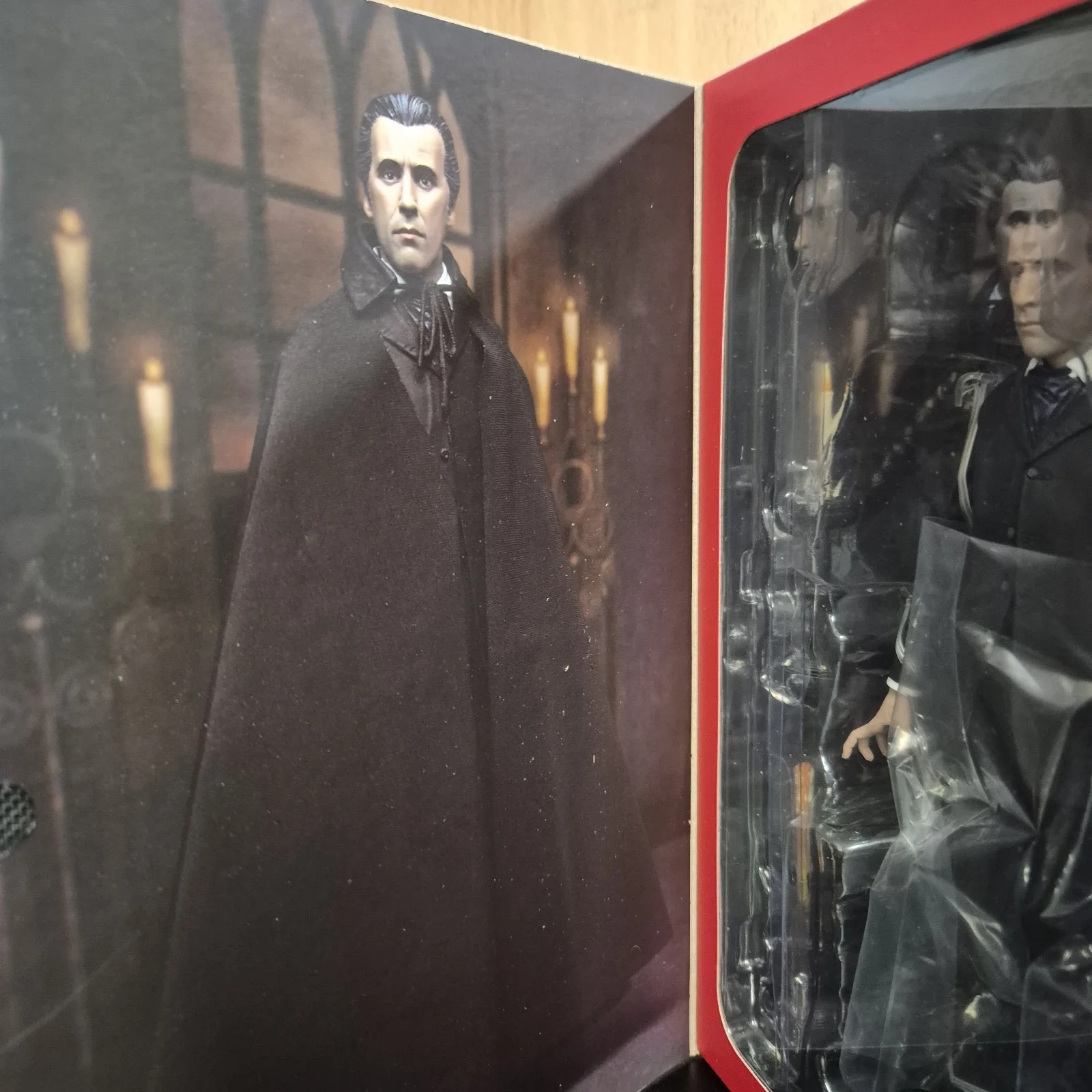 NECA Horror of Dracula Ultimate Count Dracula 7" Action Figure Hammer MIB, image 4