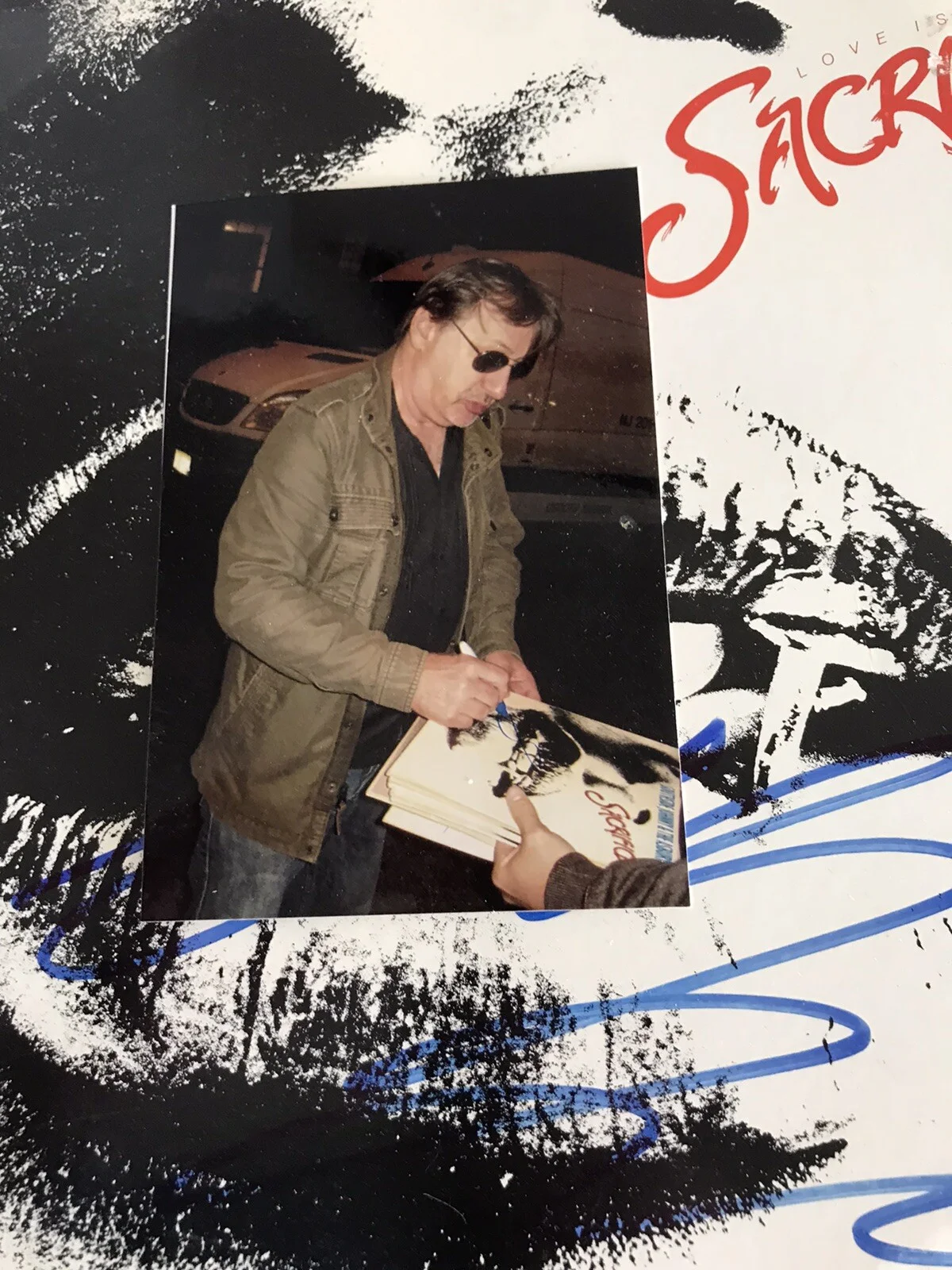 SOUTHSIDE JOHNNY SIGNED AUTOGRAPH SACRIFICE VINYL LP *EXACT PROOF*, image 2