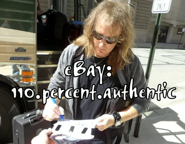MEGADETH x4 ENTIRE BAND SIGNED DRUMHEAD *EXACT PROOF*, image 5
