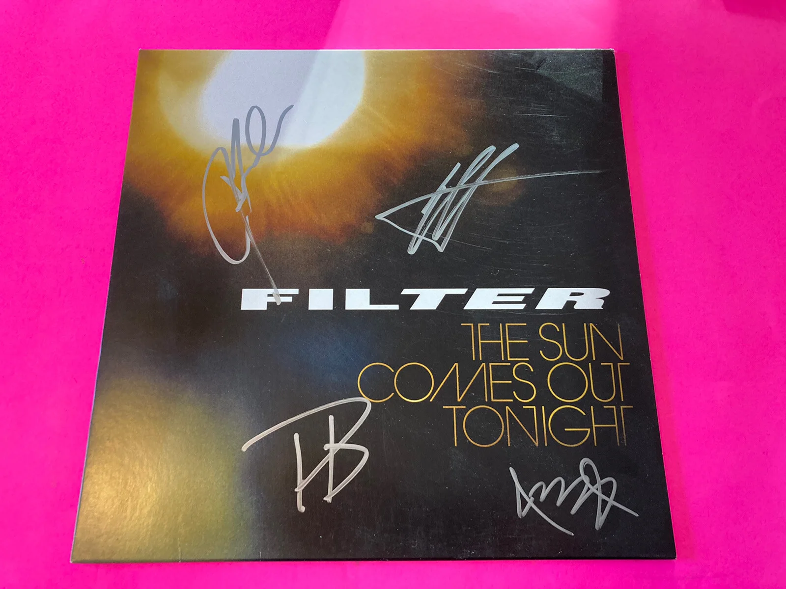 FILTER x4 ENTIRE BAND SIGNED THE SUN COMES OUT TONIGHT VINYL LP *EXACT PROOF*, изображение 2