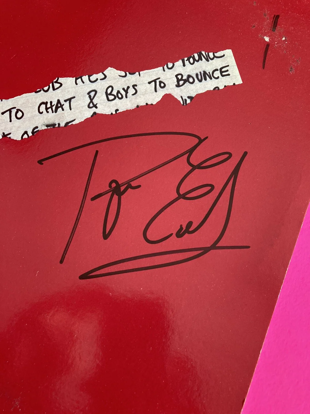 FOGHAT ROGER EARL SIGNED GIRLS TO CHAT BOYS TO BOUNCE VINYL LP *EXACT PROOF*, изображение 3