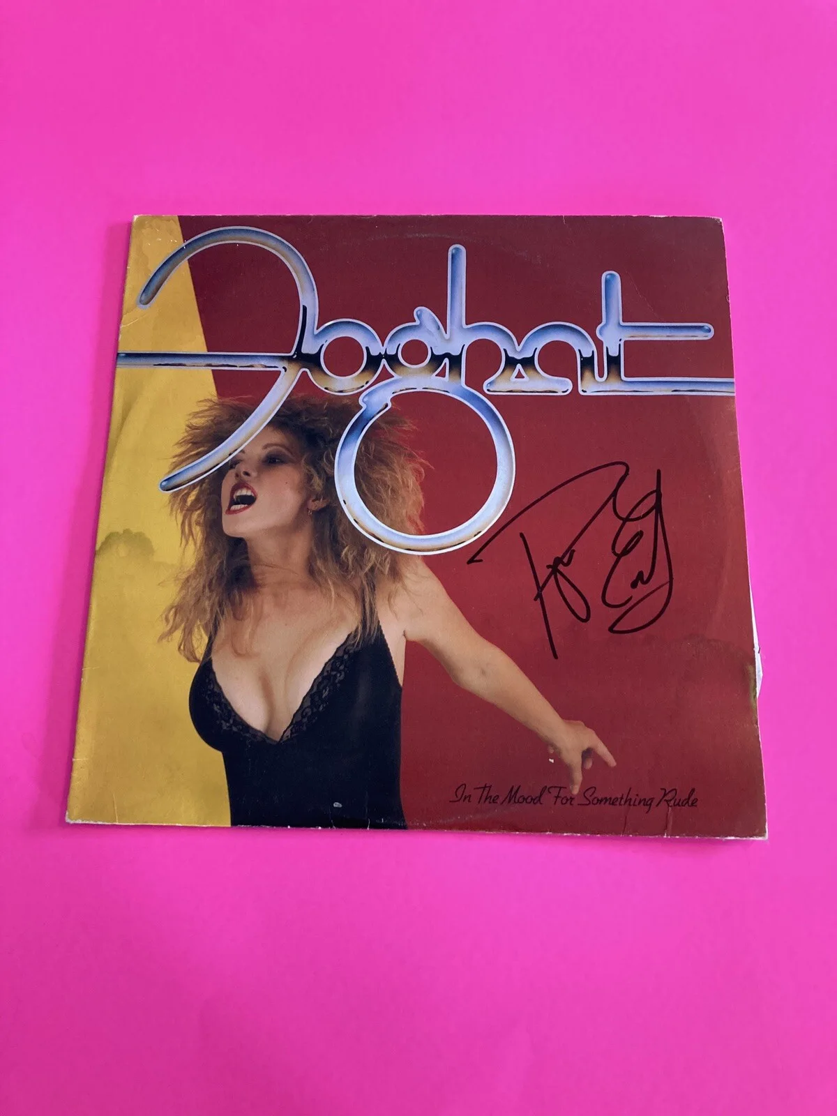 FOGHAT ROGER EARL SIGNED IN THE MOOD FOR SOMETHING RUDE VINYL LP *EXACT PROOF*, изображение 2