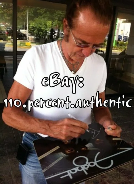 FOGHAT x2 CRAIG MACGREGOR ROGER EARL SIGNED STONE BLUE VINYL LP *EXACT PROOF*, image 3