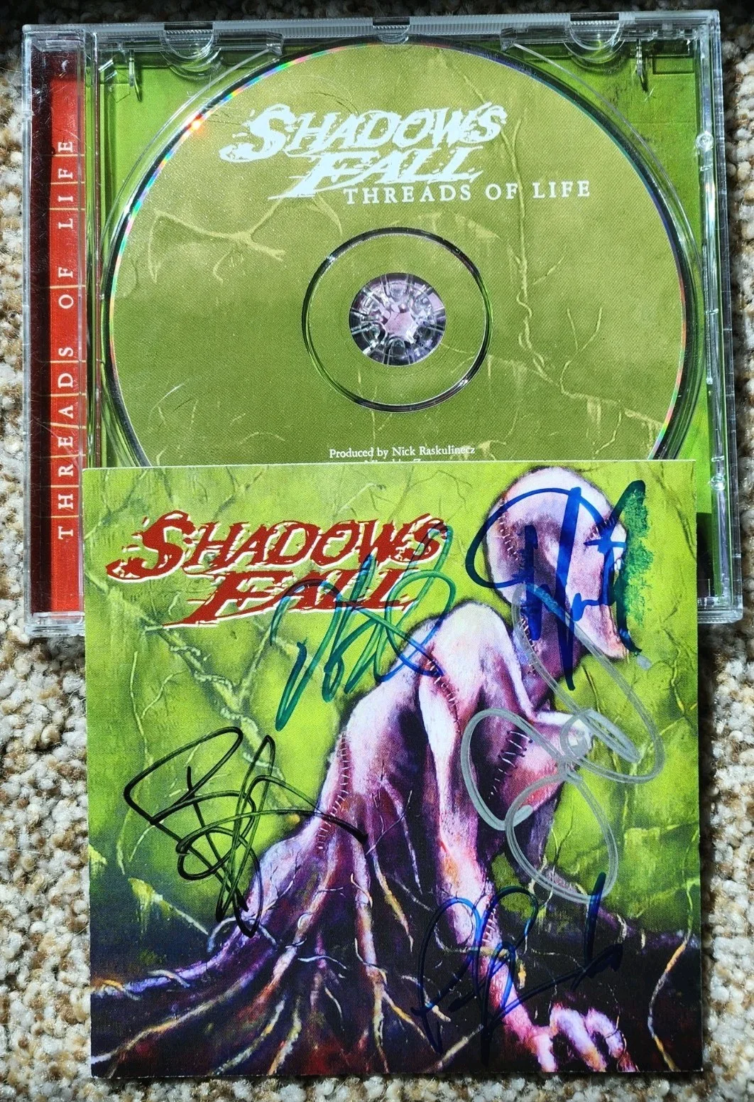 Signed Threads of Life - Shadows Fall - CD Autographed Album By Band All 5, изображение 2