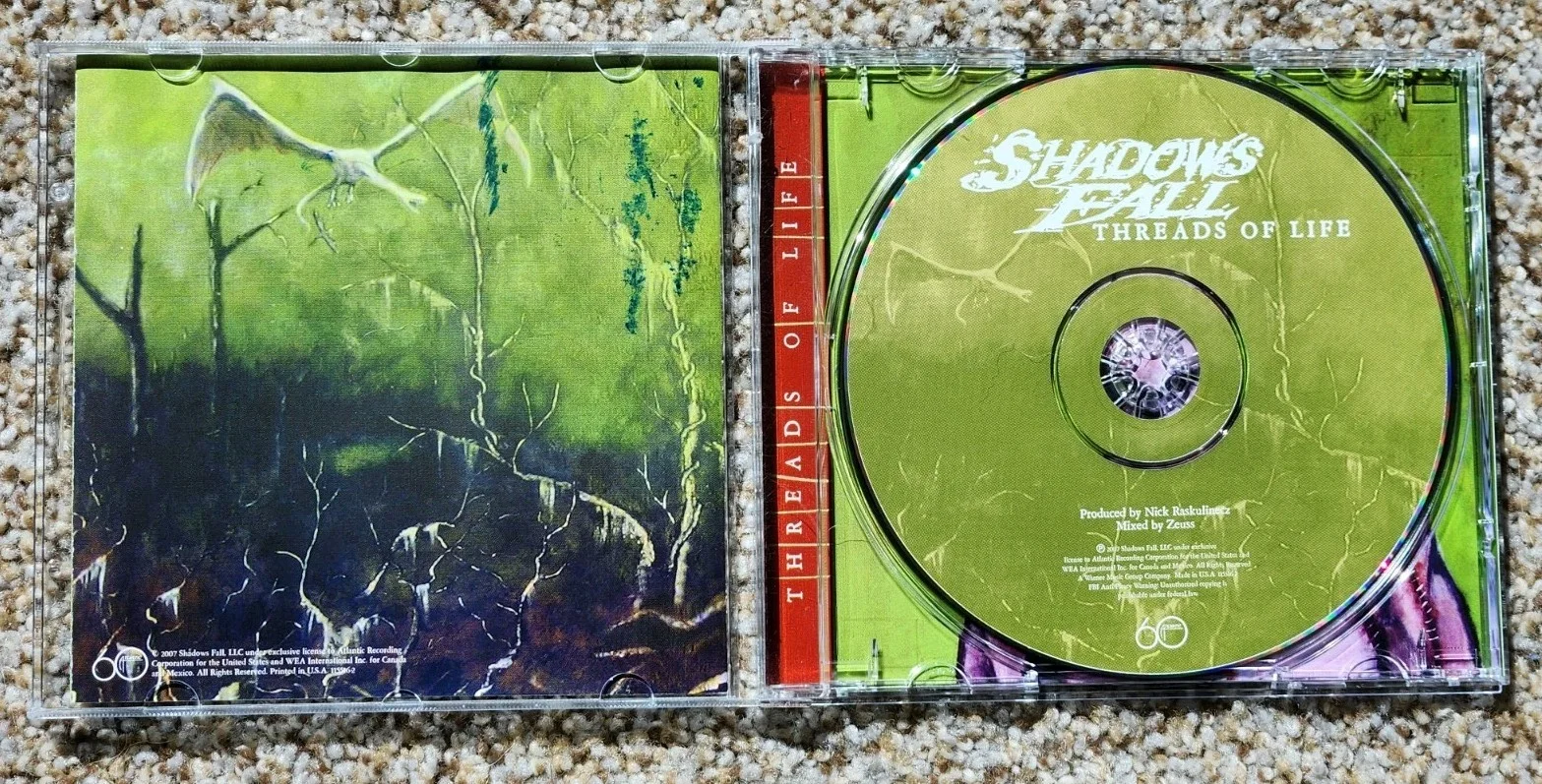 Signed Threads of Life - Shadows Fall - CD Autographed Album By Band All 5, изображение 5
