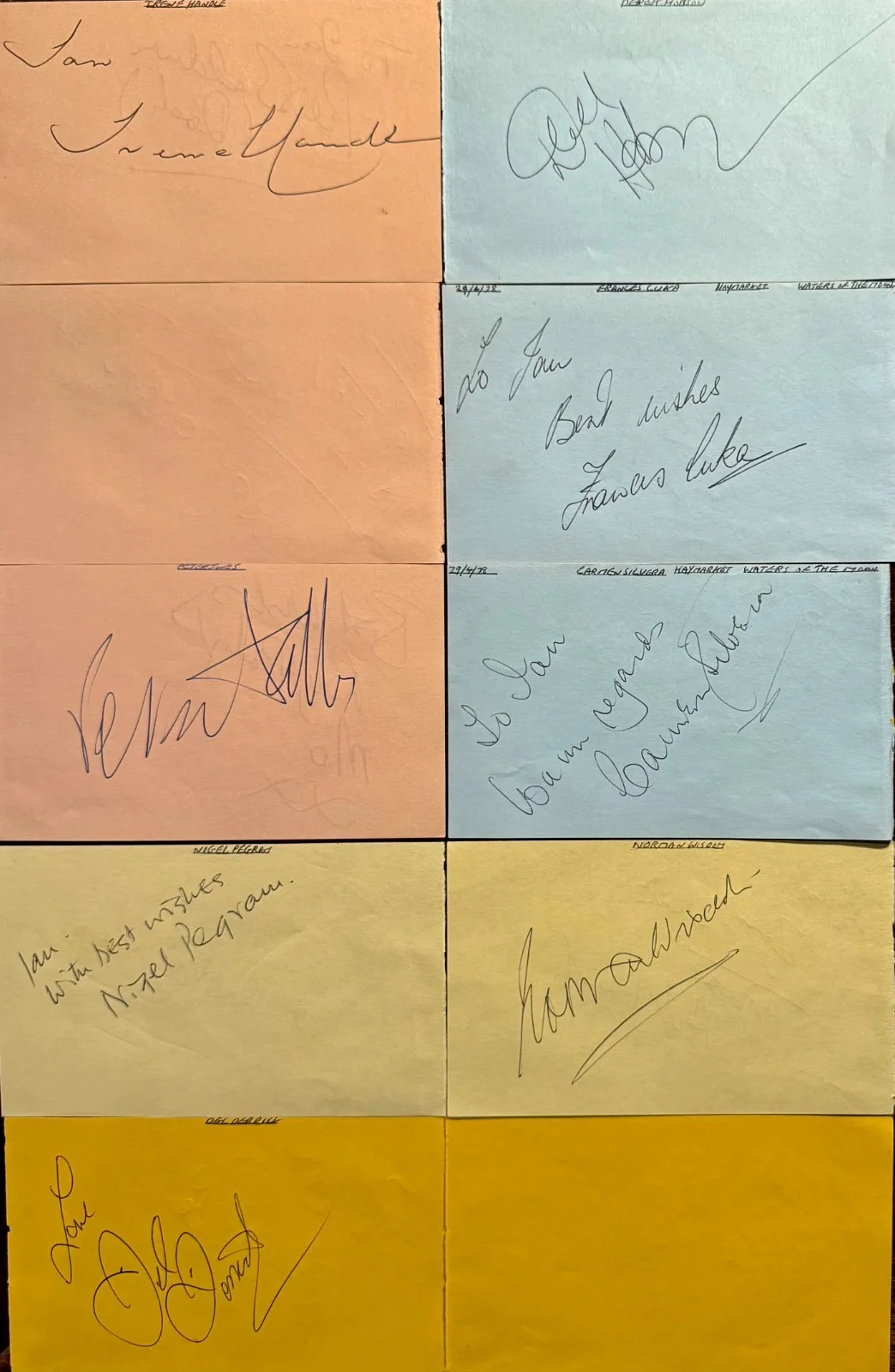 18 total Frances Cuka, Norman Wisdom, Irene Handl, Peter Baldwin — AUTOGRAPH LOT (1 8) BRITISH Actors & Actresses Signed 3"x5" ALBUM PAGES 10 PAGES, изображение 4