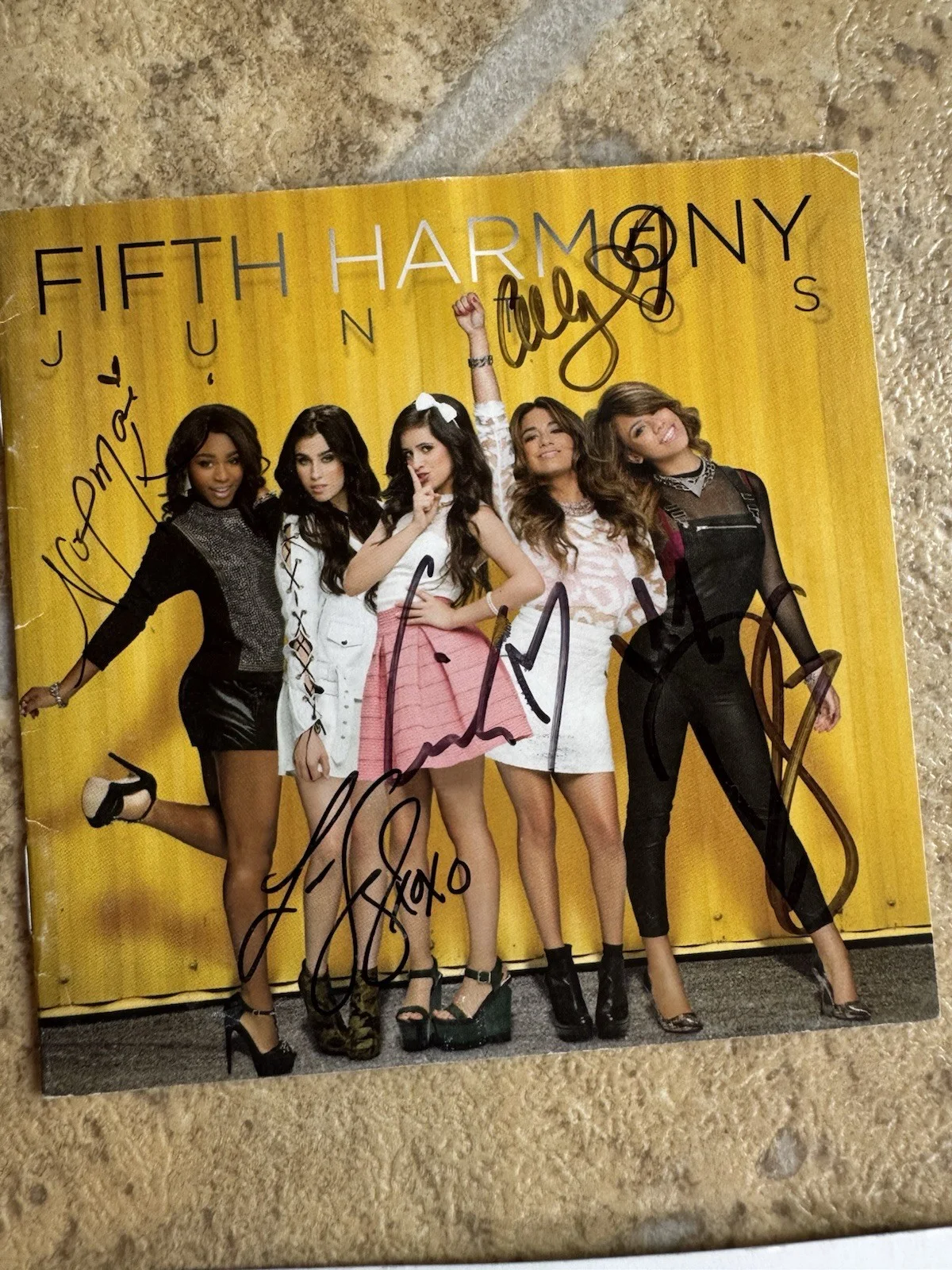 Fifth Harmony Juntos Original Music CD & Booklet Autographed by Group Members, изображение 2
