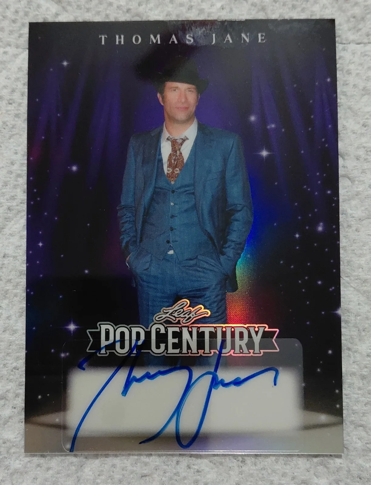 THOMAS JANE — 2026 POP CENTURY. THOMAS JANE. AUTOGRAPH. "61" & "HUNG". PURPLE PRISMATIC. 1/7.