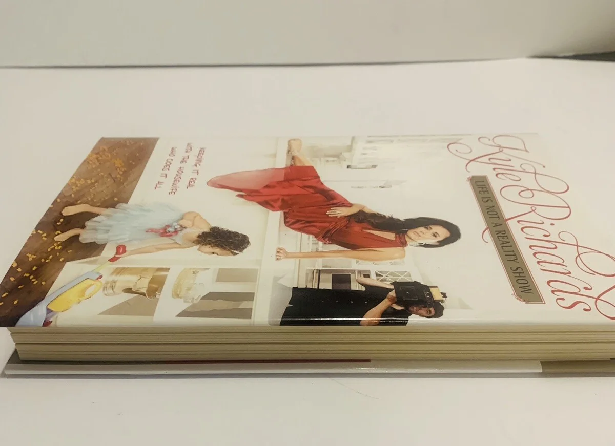 Kyle Richards — Kyle Richards Signed Autographed Book First Ed Life Is Not A Reality Show, image 2