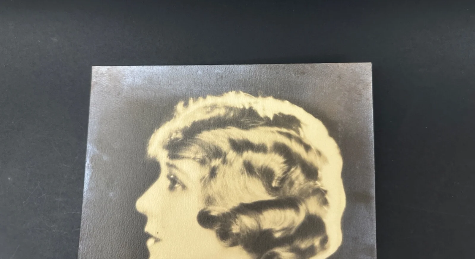 Rare Silent Film Star Mary Pickford, Hand Autographed Black and White Photo, изображение 3