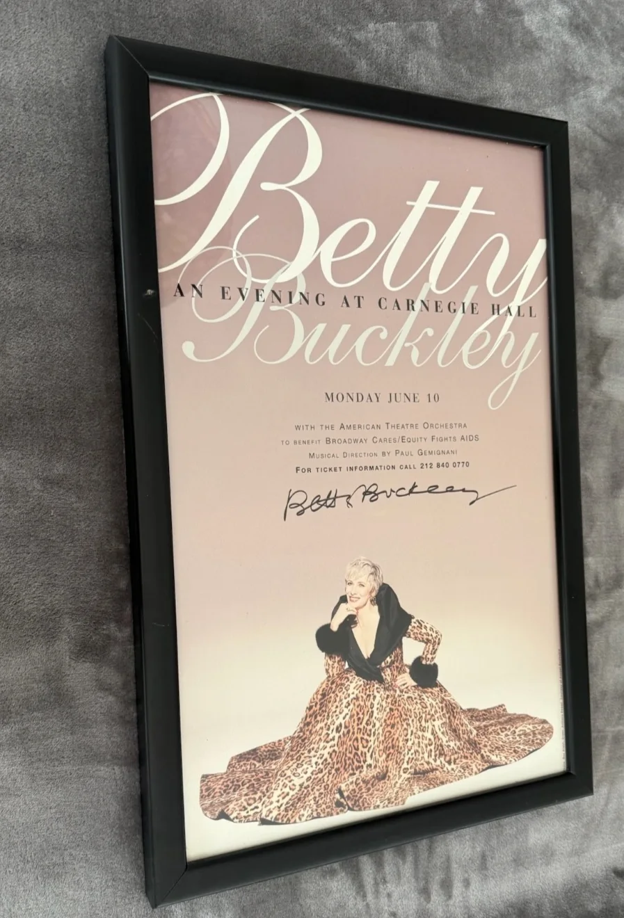 Betty Buckley — Betty Buckley Signed Poster Carnegie Hall Framed Autographed Broadway Sunset Blv, изображение 4