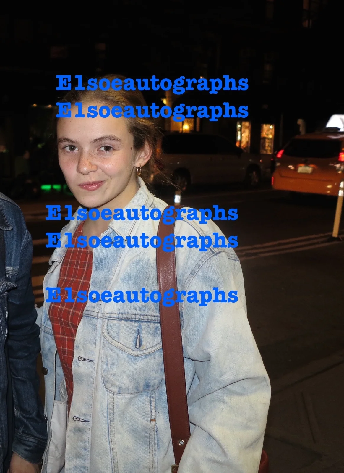 Morgan Saylor, Brian Marc, India, Elizabeth Wood — Morgan Saylor, Brian Marc, India & Elizabeth Wood signed White Girl 8x10 Photo, изображение 3
