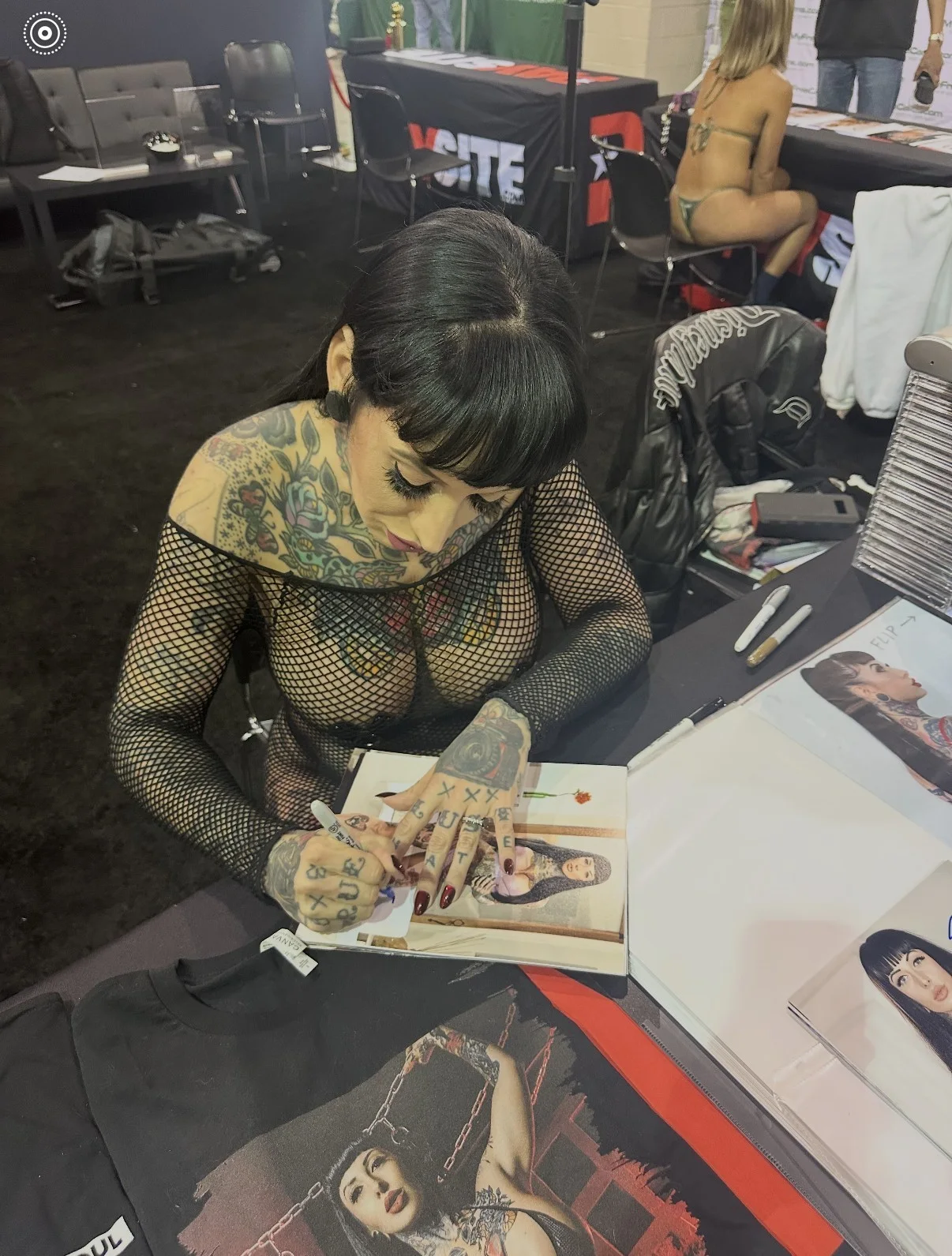 Jessie Lee — Jessie Lee Adult Video Star signed Hot 8x10 photo Proof #3 JSA Witnessed, изображение 2
