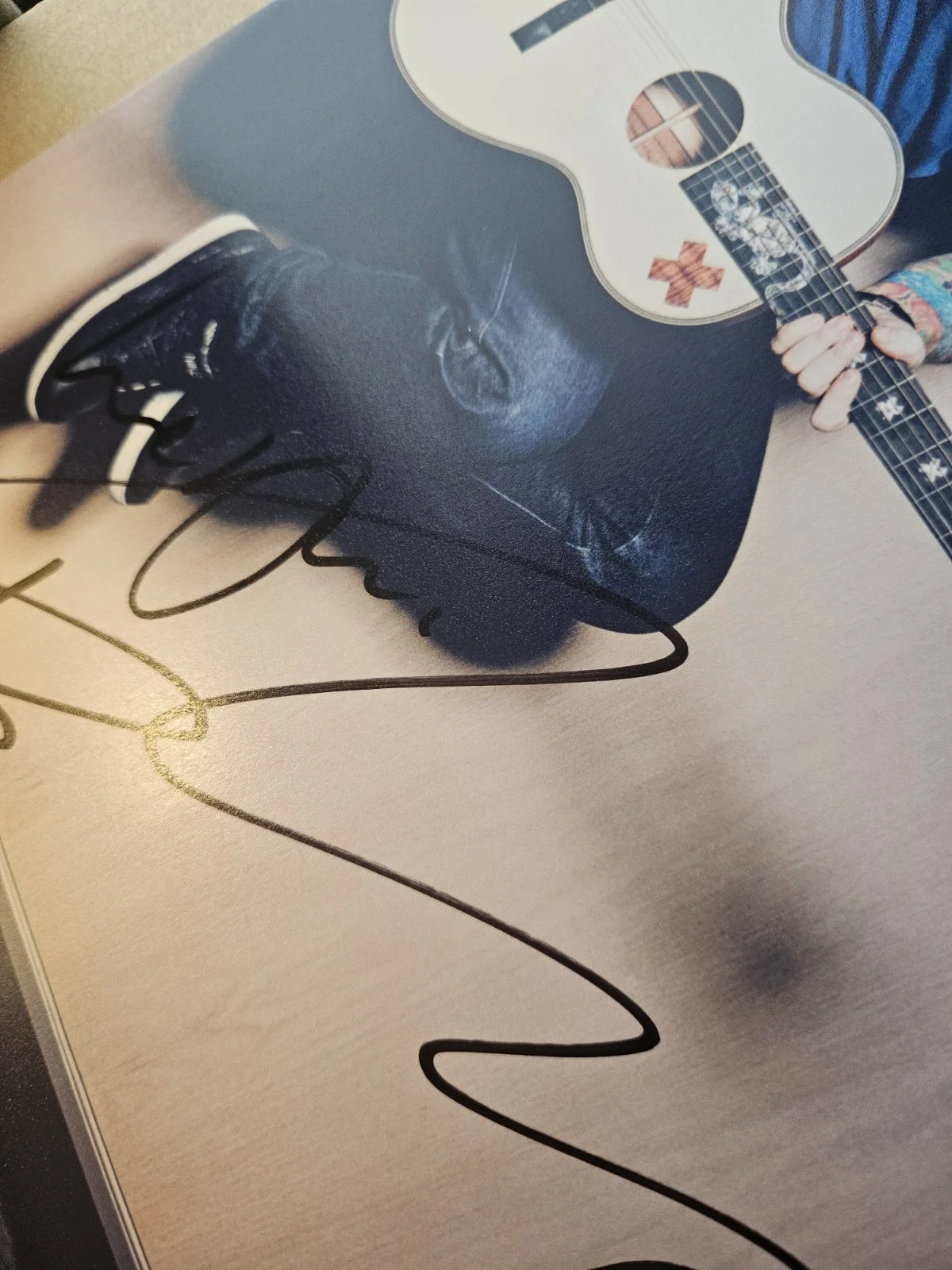 ED SHEERAN ORIGINAL HAND-SIGNED AUTOGRAPH 8"X12" PHOTO W/ COA ✅️, изображение 2